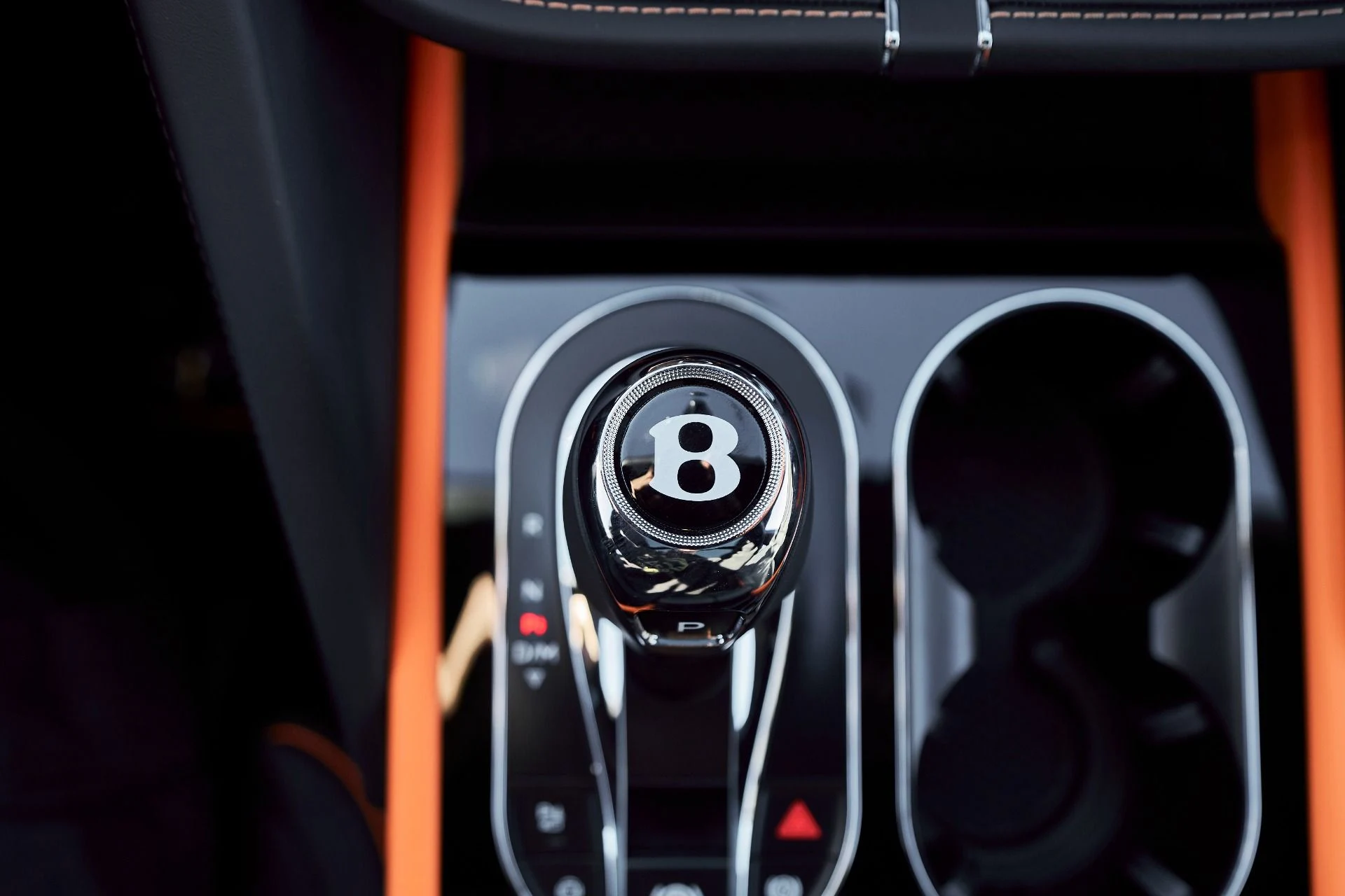 mph068_1566090729_Used_2025_Bentley_Bentayga_S_Black_Edition_1764904278_2e0e3ef55c