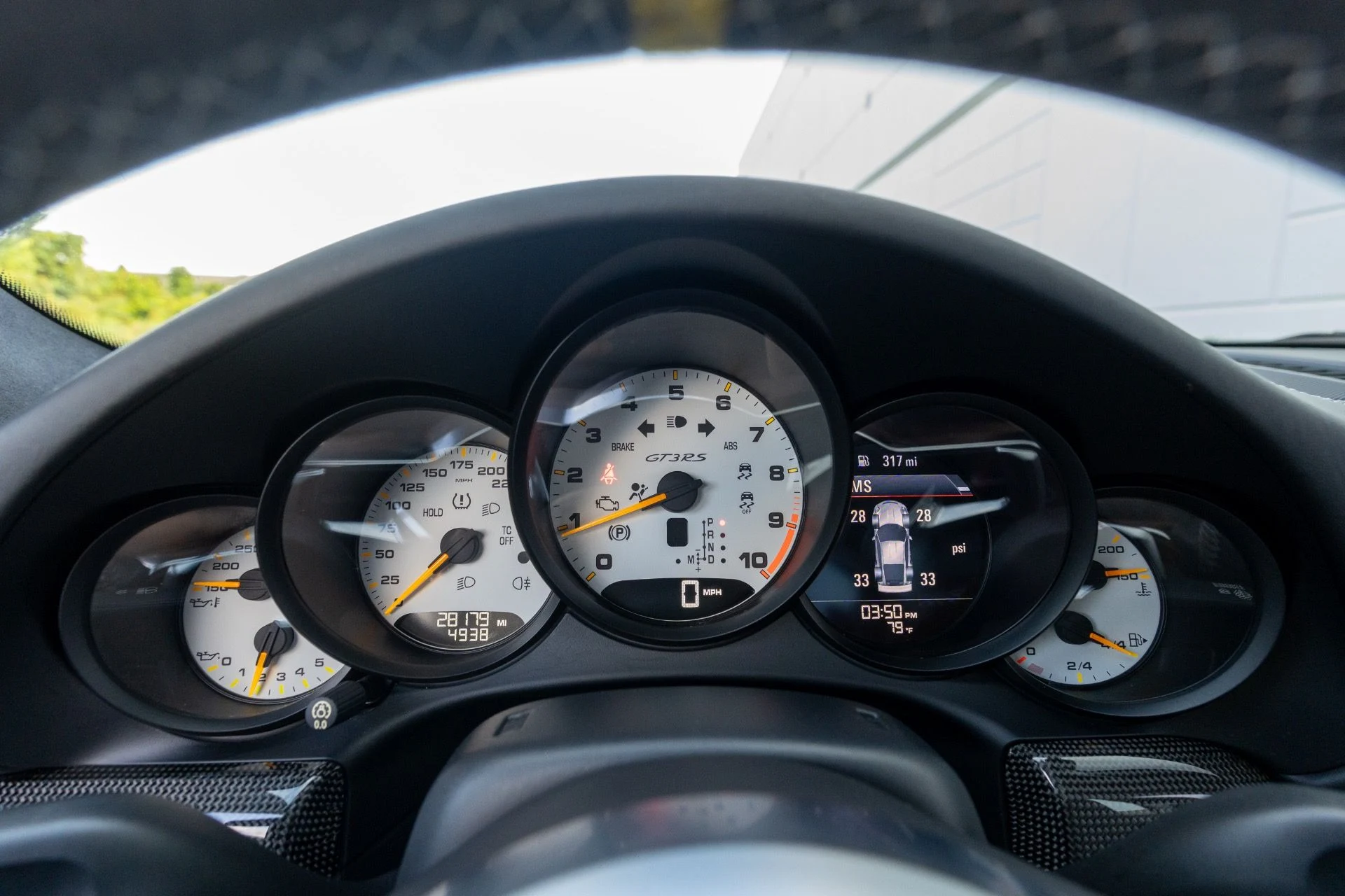 mph068_1584496595_Used_2016_Porsche_911_GT_3_RS_1761756649_f093eb409c