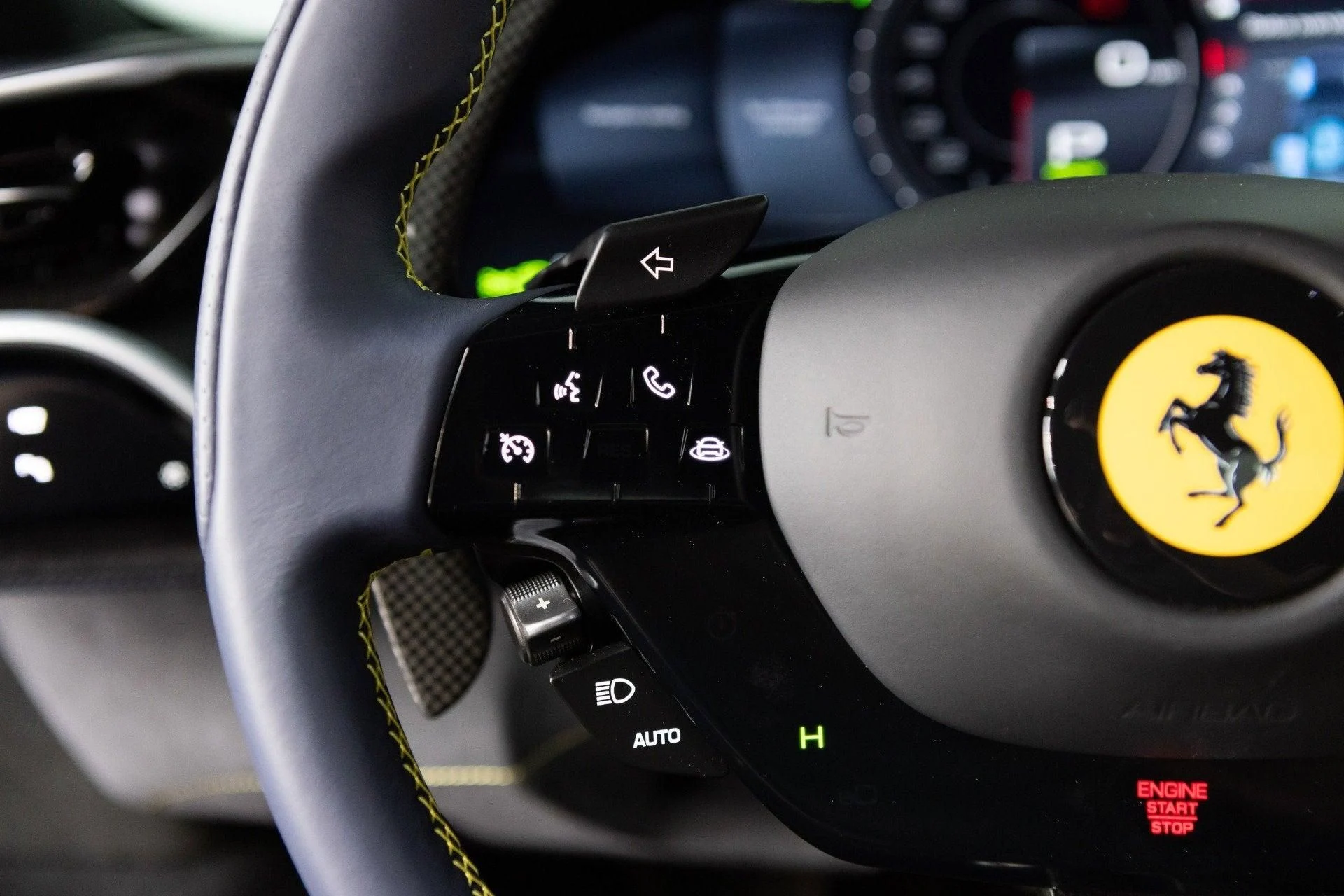 mph068_1585401100_Used_2025_Ferrari_296_GTB_1777349770_aec9a4847a