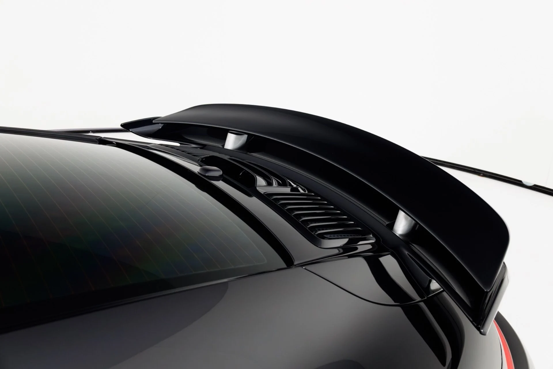 mph068_1627011353_Used_2017_Porsche_911_Turbo_S_1773337594_1b870621aa