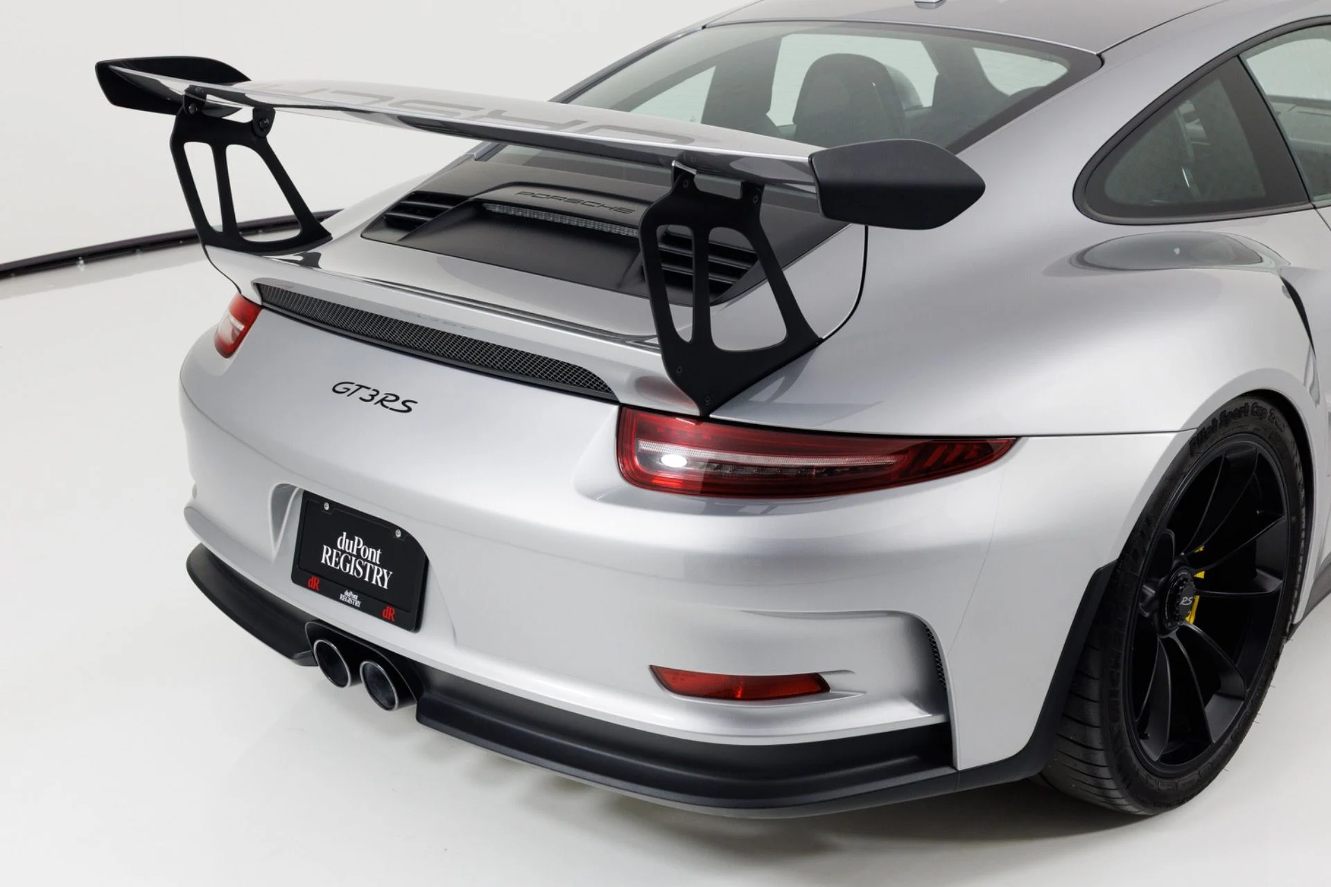 mph068_1682672092_Used_2016_Porsche_911_GT_3_RS_1782496730_e77ffad158