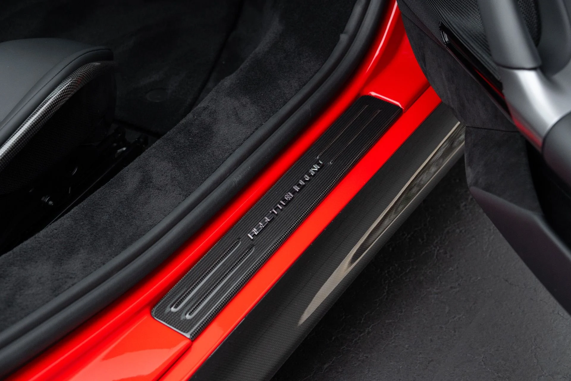 mph068_1733277998_Used_2024_Ferrari_SF_90_Spider_1773805384_6e2b3e0b4b