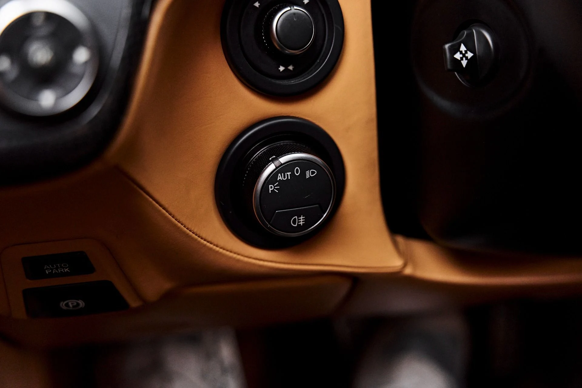 mph068_1738398480_Used_2014_Ferrari_F12_Berlinetta_1785289858_58cf91e355