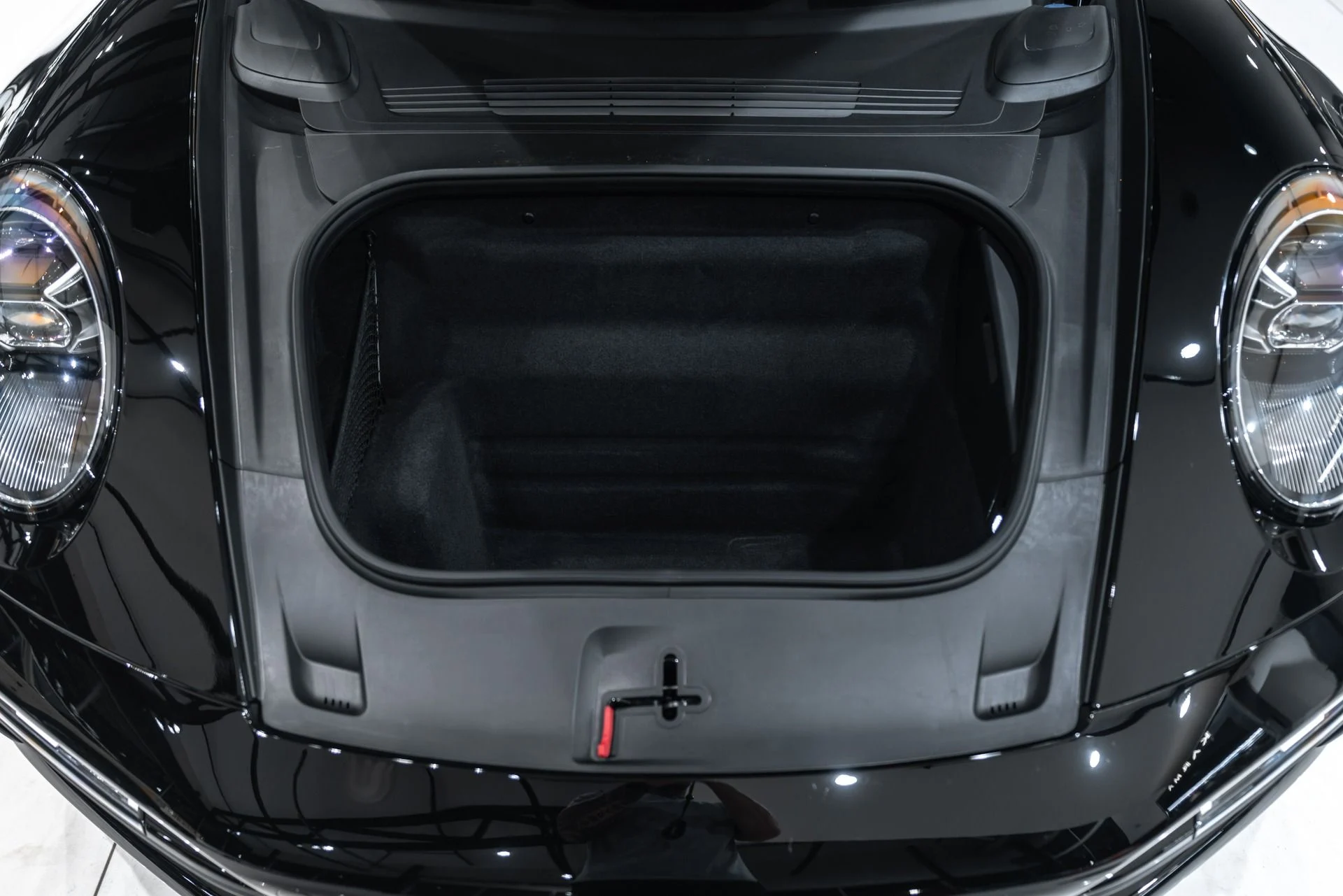 mph068_1745155899_11198_p69_l_74353814a1