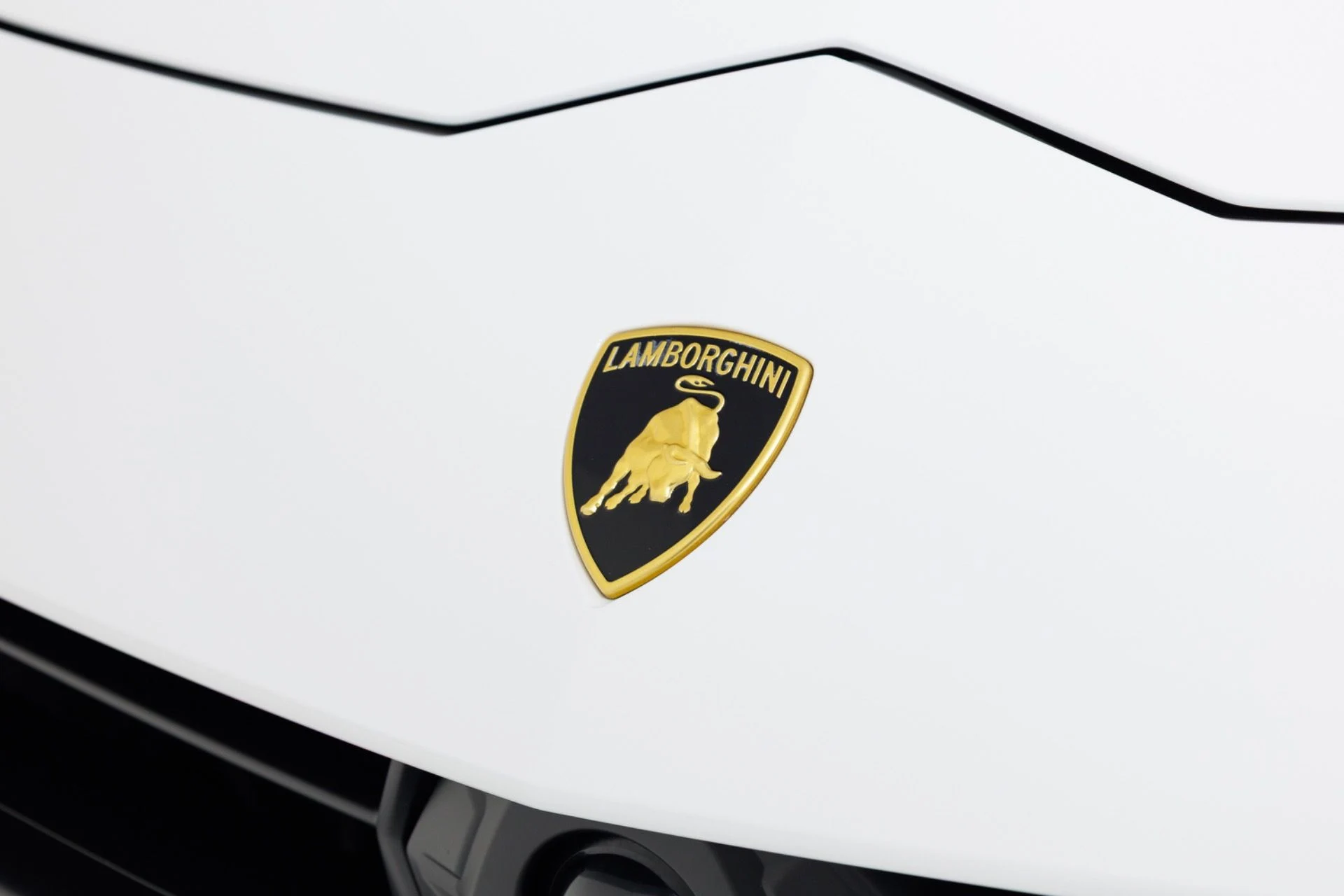 mph068_1777957091_Used_2024_Lamborghini_Urus_S_1788297644_58a1be72fa