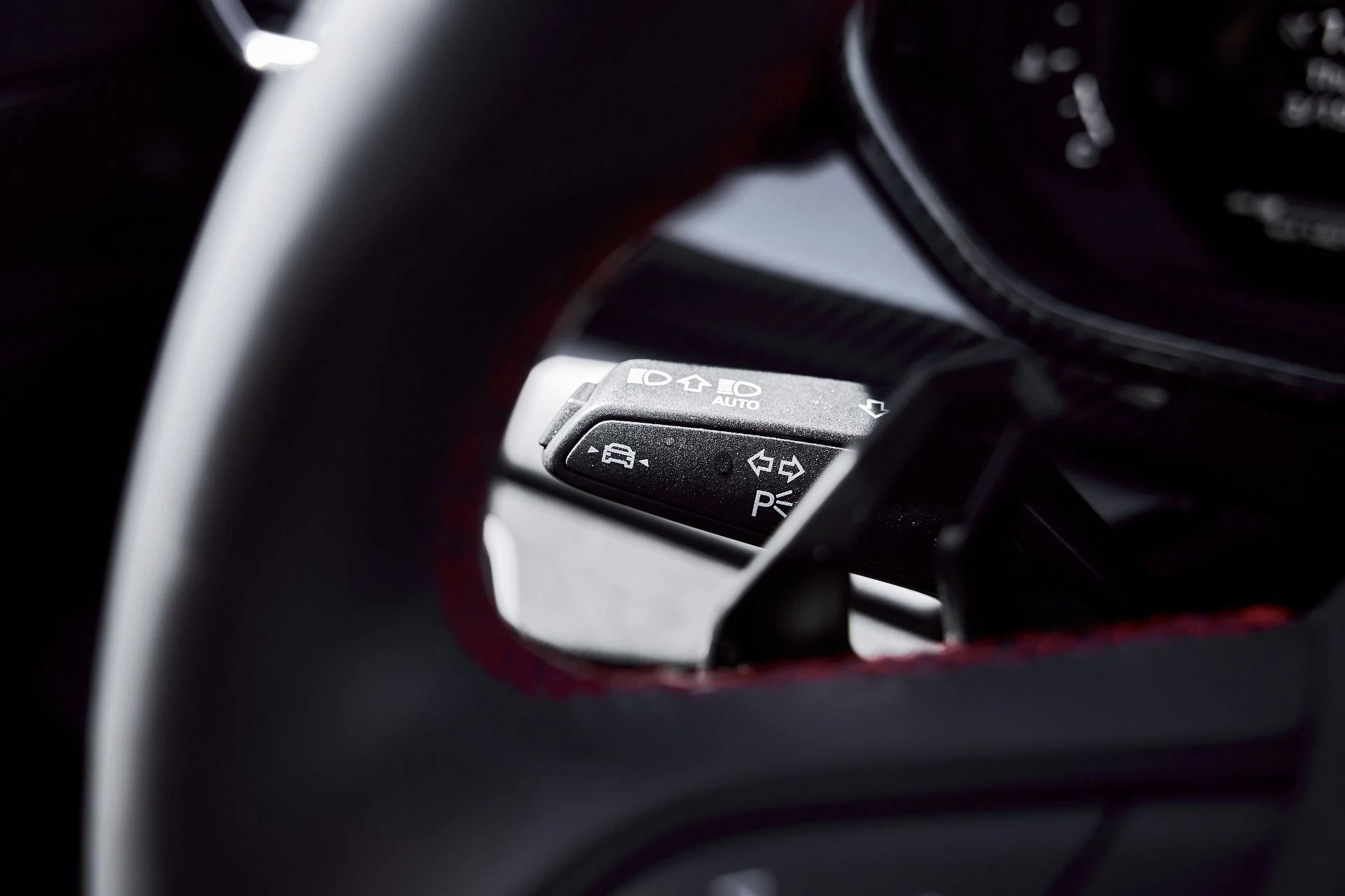 mph068_1904718786_Used_2024_Lamborghini_Urus_Performante_1773968358_877e0c2994