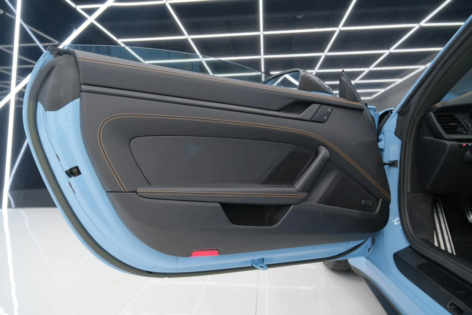 mph068_1931901365_453c866d9ca830d4a811481e53e8e7a2_50aae6391d