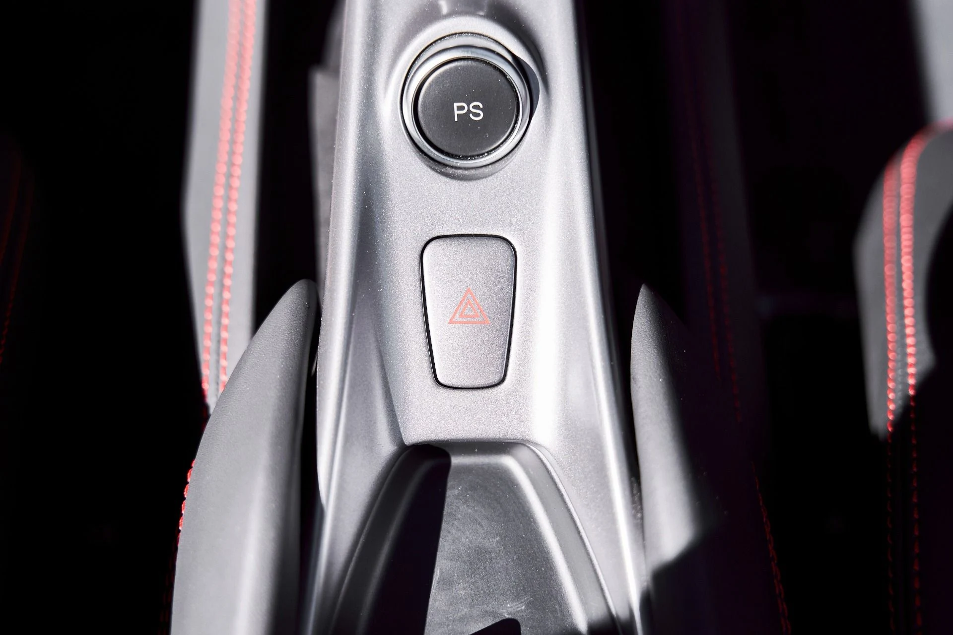 mph068_1998067876_Used_2022_Ferrari_F8_Spider_Base_1772506695_3cd4f0a7e8