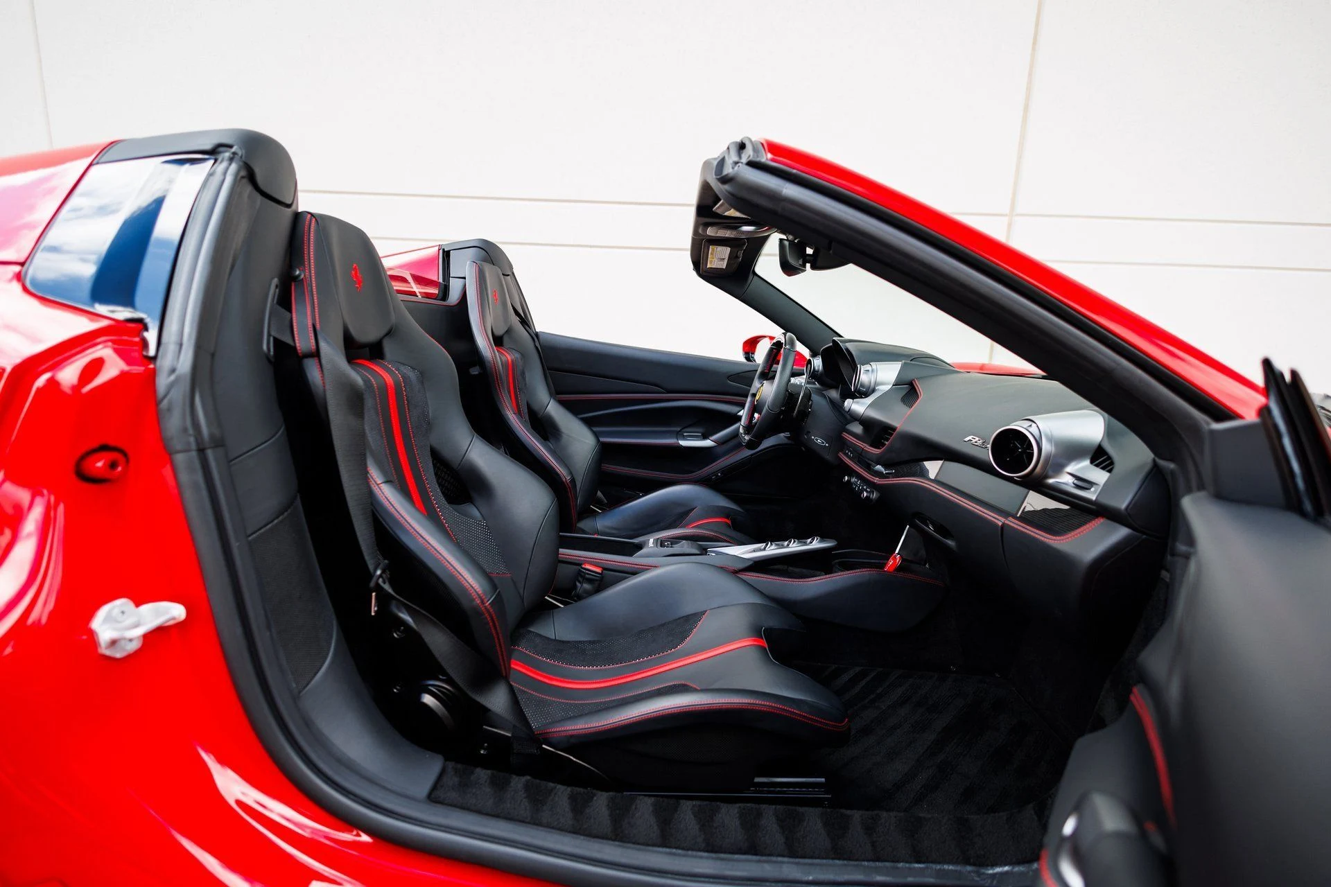 mph068_2022618295_c0ccf410372adce0e2fa30a1fdcbcd33x_5c555152b4