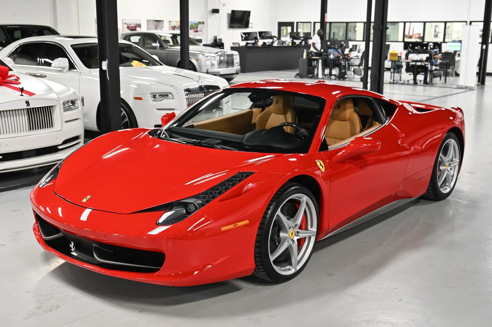 mph068_2059441161_Used_2013_Ferrari_458_Italia_1755017599_19c0fac047