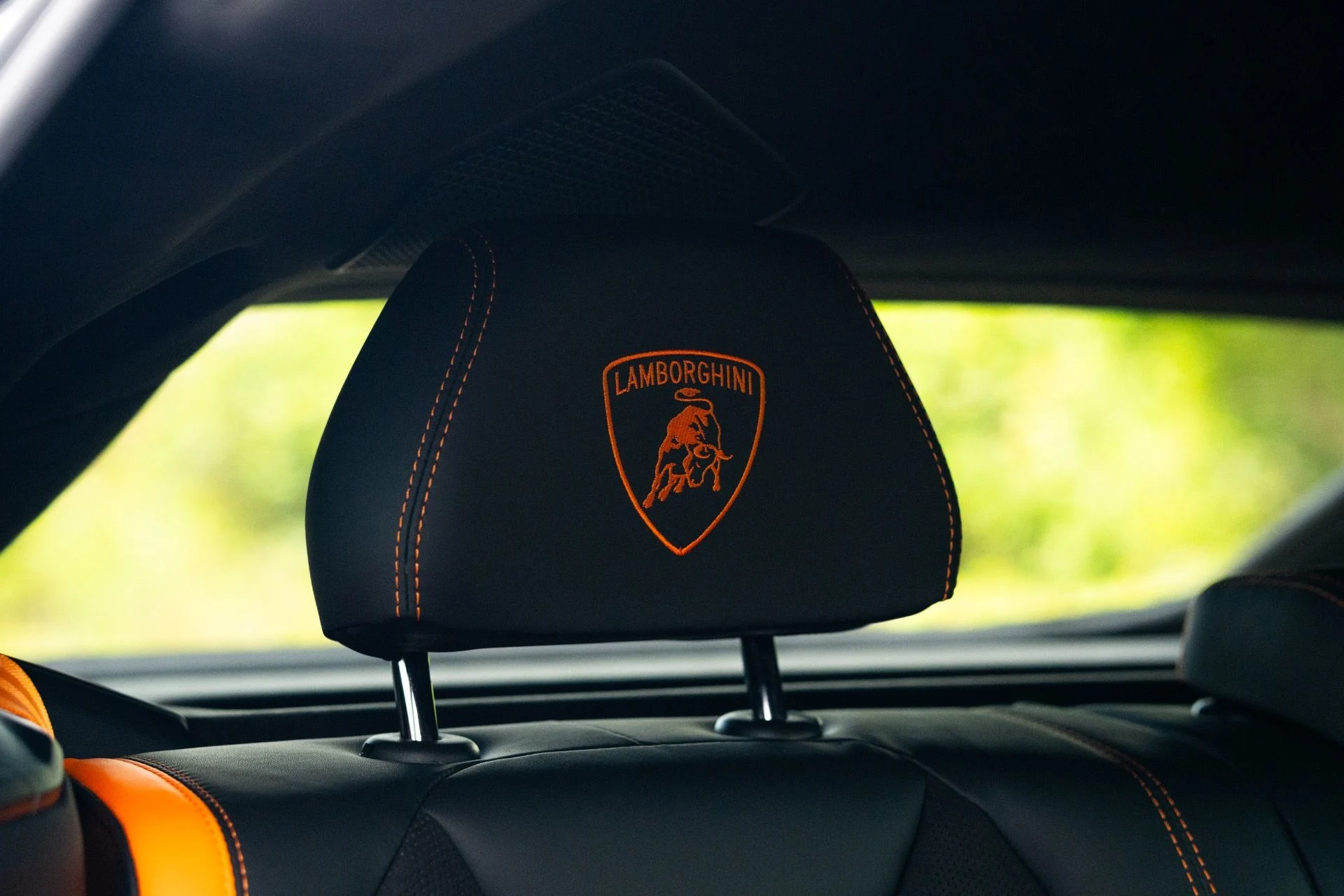 mph068_2230475528_Used_2024_Lamborghini_Urus_S_1773951175_d1fe622e50