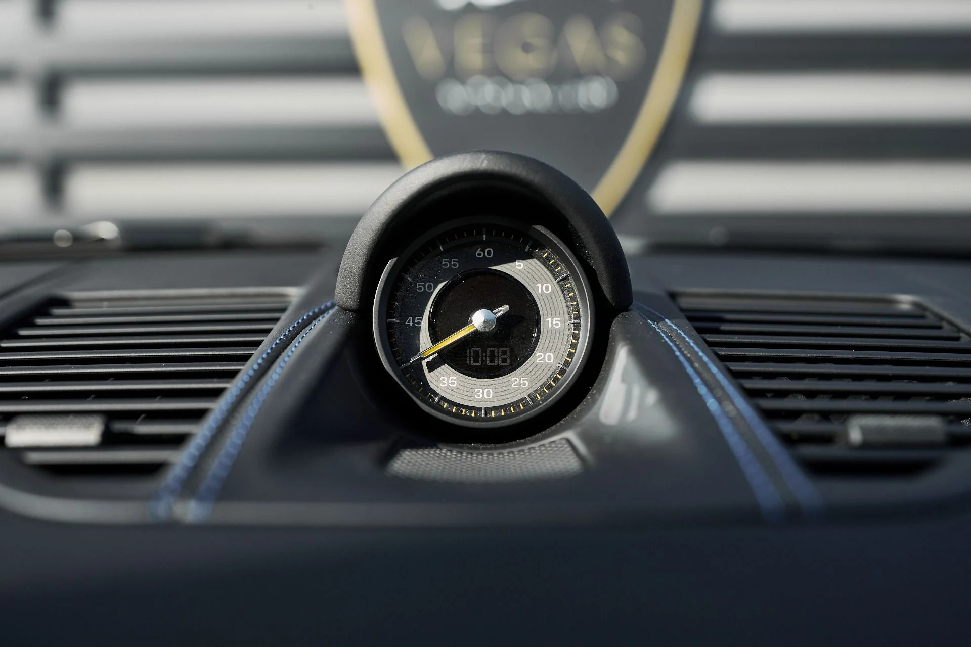 mph068_2365330221_Used_2023_Porsche_911_GT_3_1761779618_996c18468b