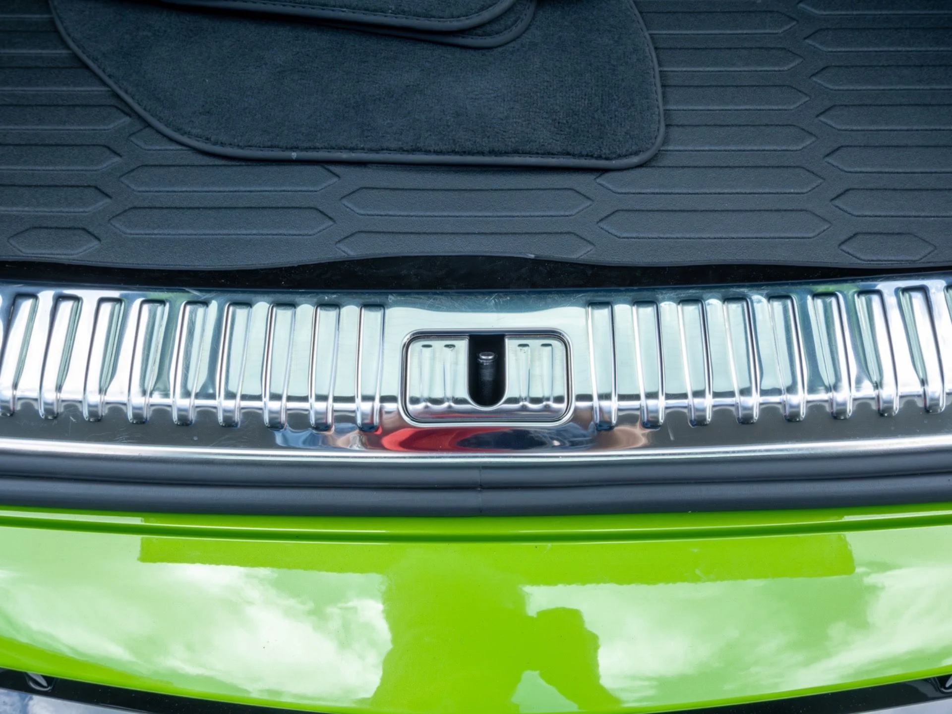 mph068_2455634947_Used_2024_Lamborghini_Urus_S_1775489548_461683bb40