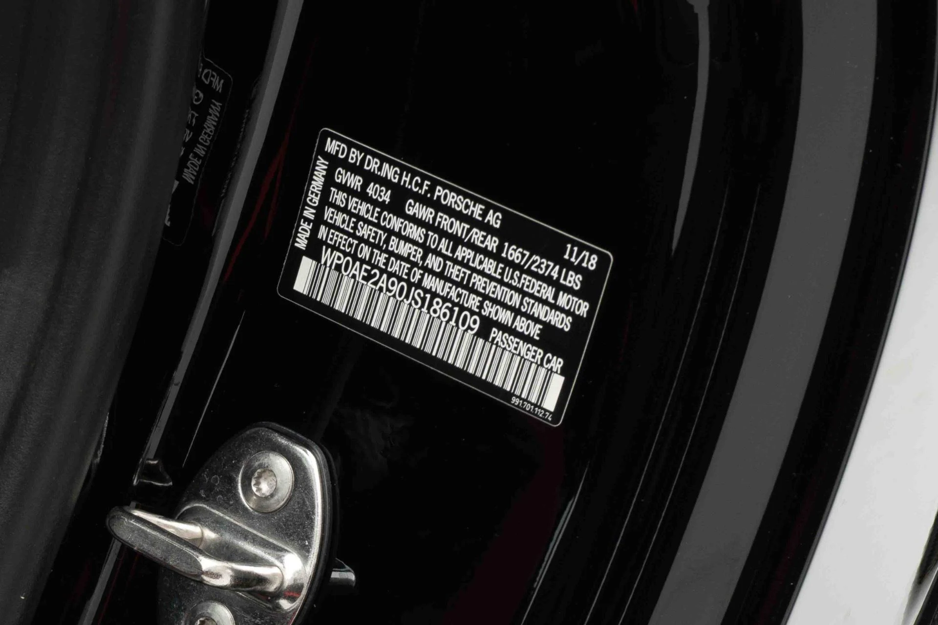 mph068_250513547_Used_2018_Porsche_911_GT_2_RS_1774029089_edbf857675