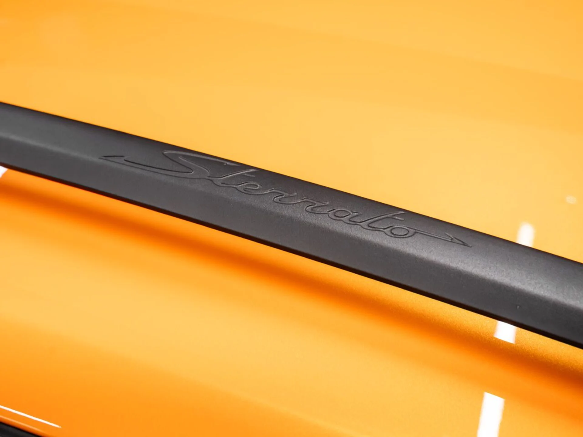 mph068_2515739829_lamborghini_huracan_2023_764783359c