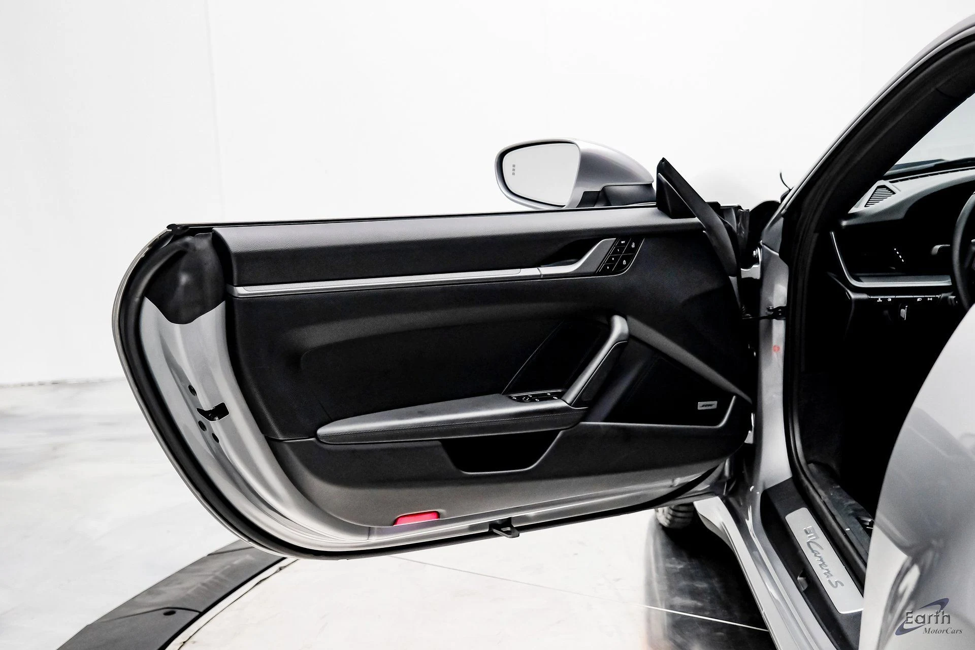 mph068_2561773246_88f6c591b58cac8514337f7aeff855f0x_7fdb34b870