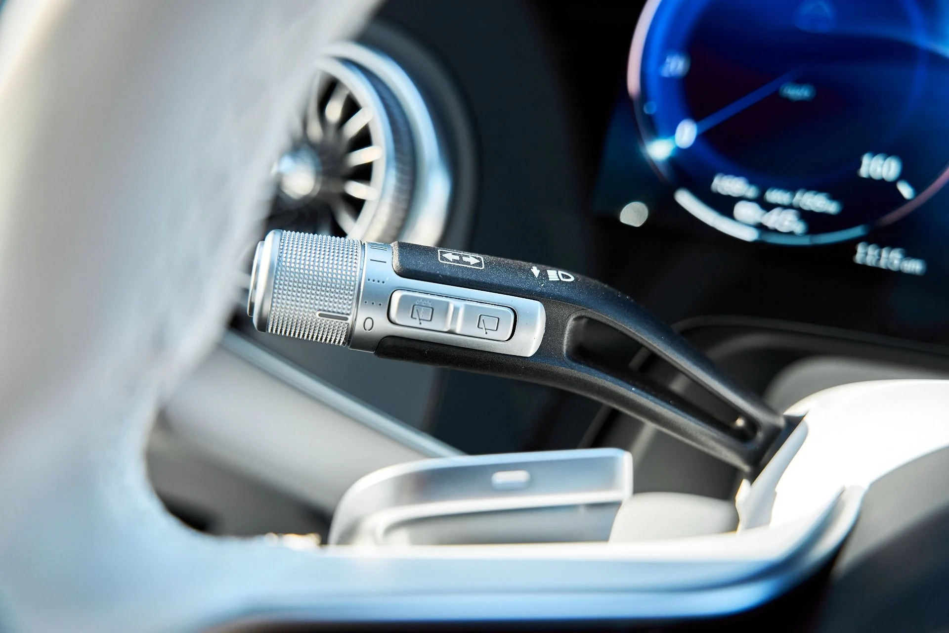 mph068_2671744596_Used_2024_Mercedes_Benz_EQS_Maybach_EQS_680_1766455971_16b02b3c5f