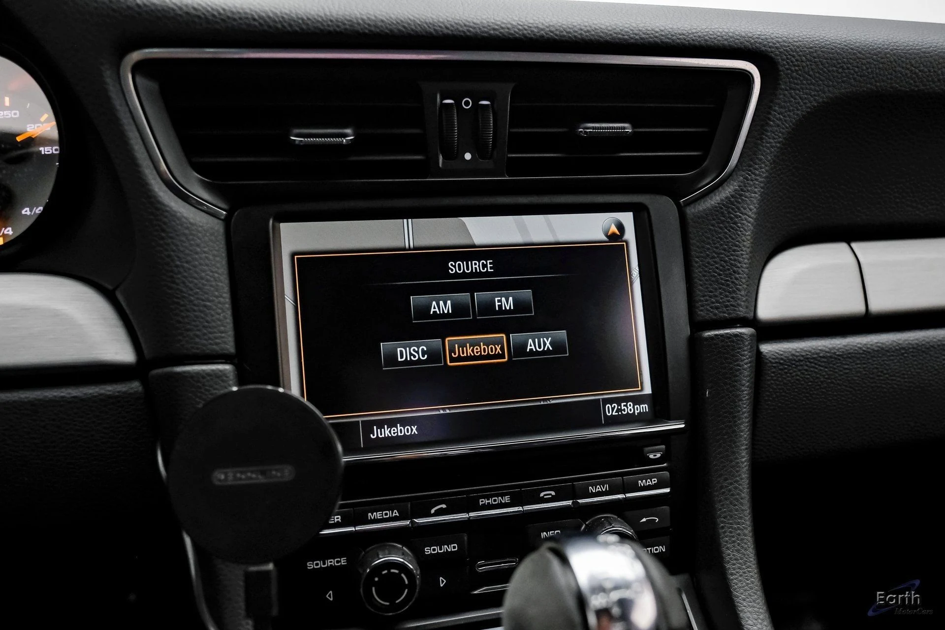 mph068_2688431099_7096e4fefee00a00b30daf7c0f0ed80bx_3006a29487