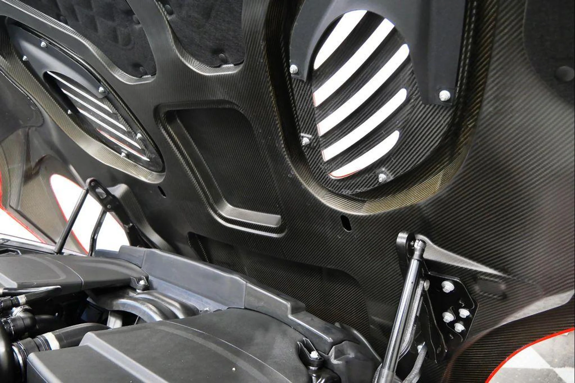 mph068_2698198295_cjr81ta_K3h7_L2us_e_Eu_ZJ_1eqm_Ek_5a3914ec52