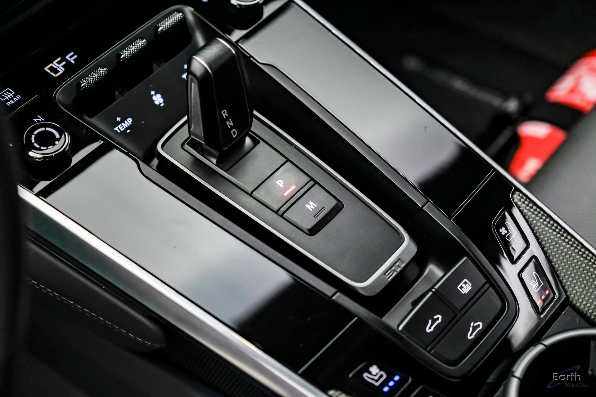 mph068_2901852850_34452bd5a4d068a3884c37247aabcc44x_c686f597be