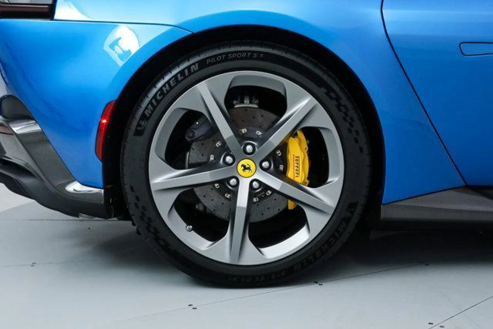 mph068_2932288044_Ieqm_E70_Ojjm5eo_K4ygts_R5_Sv_Qw4_3febadf92c