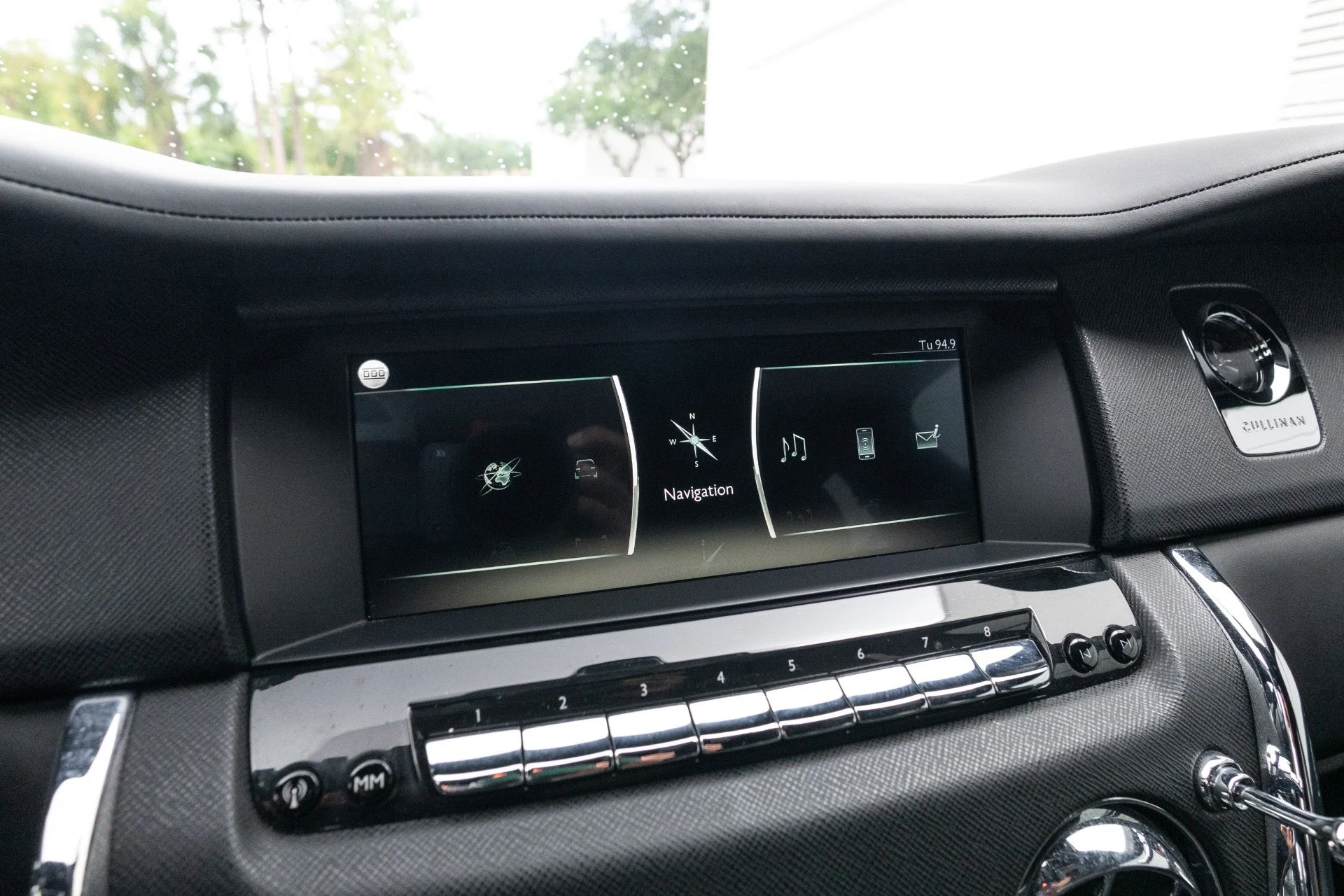 mph068_2971763340_Used_2020_Rolls_Royce_Cullinan_1775753700_48d8fceeb9