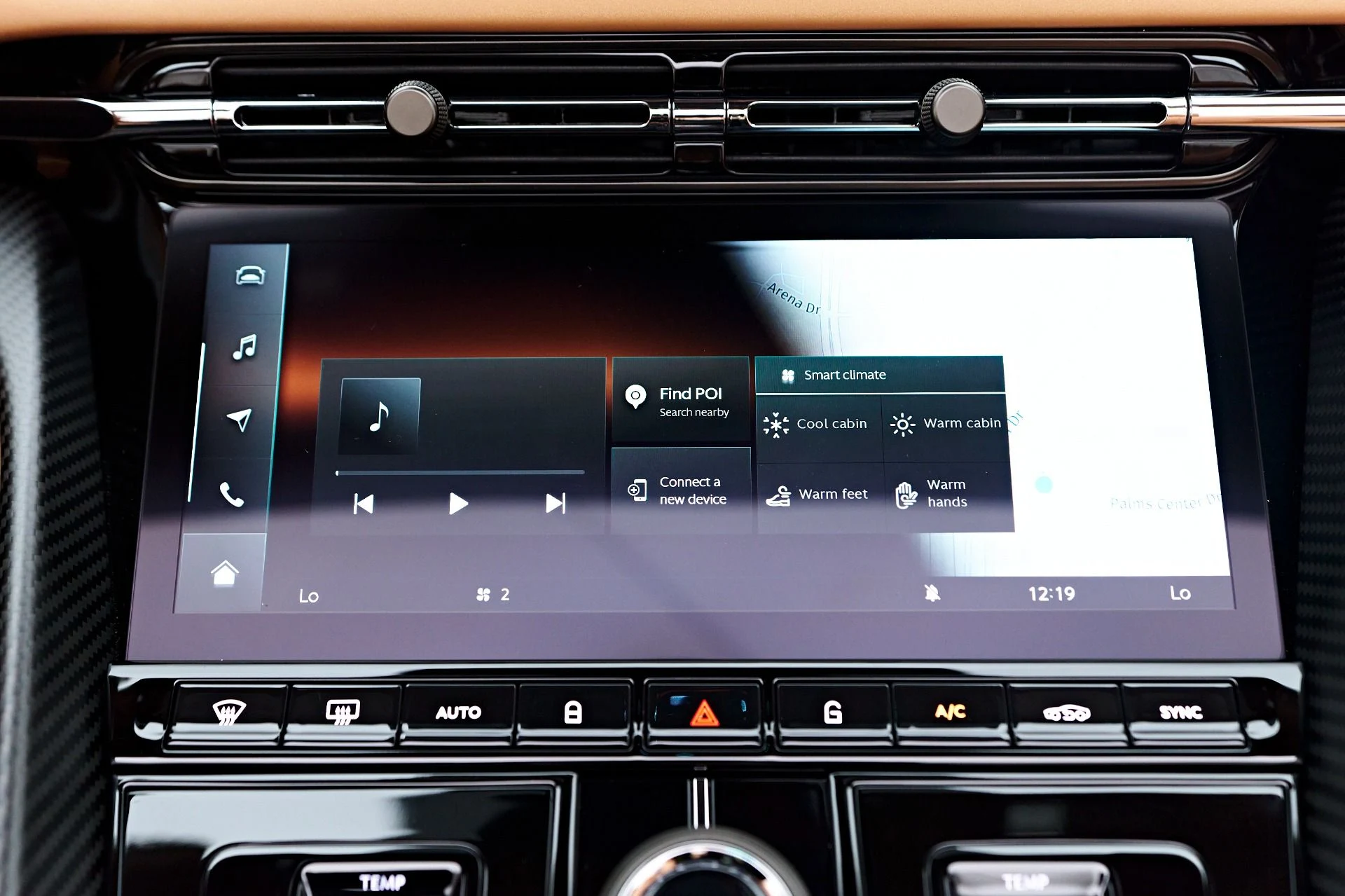 mph068_3027767339_Used_2024_Aston_Martin_DB_12_Volante_1731606794_a5db327bd3