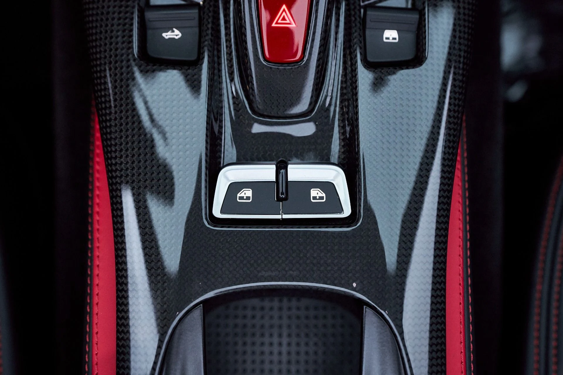 mph068_3090452768_Used_2021_Ferrari_812_GTS_Base_1760544722_7dfc1f408d
