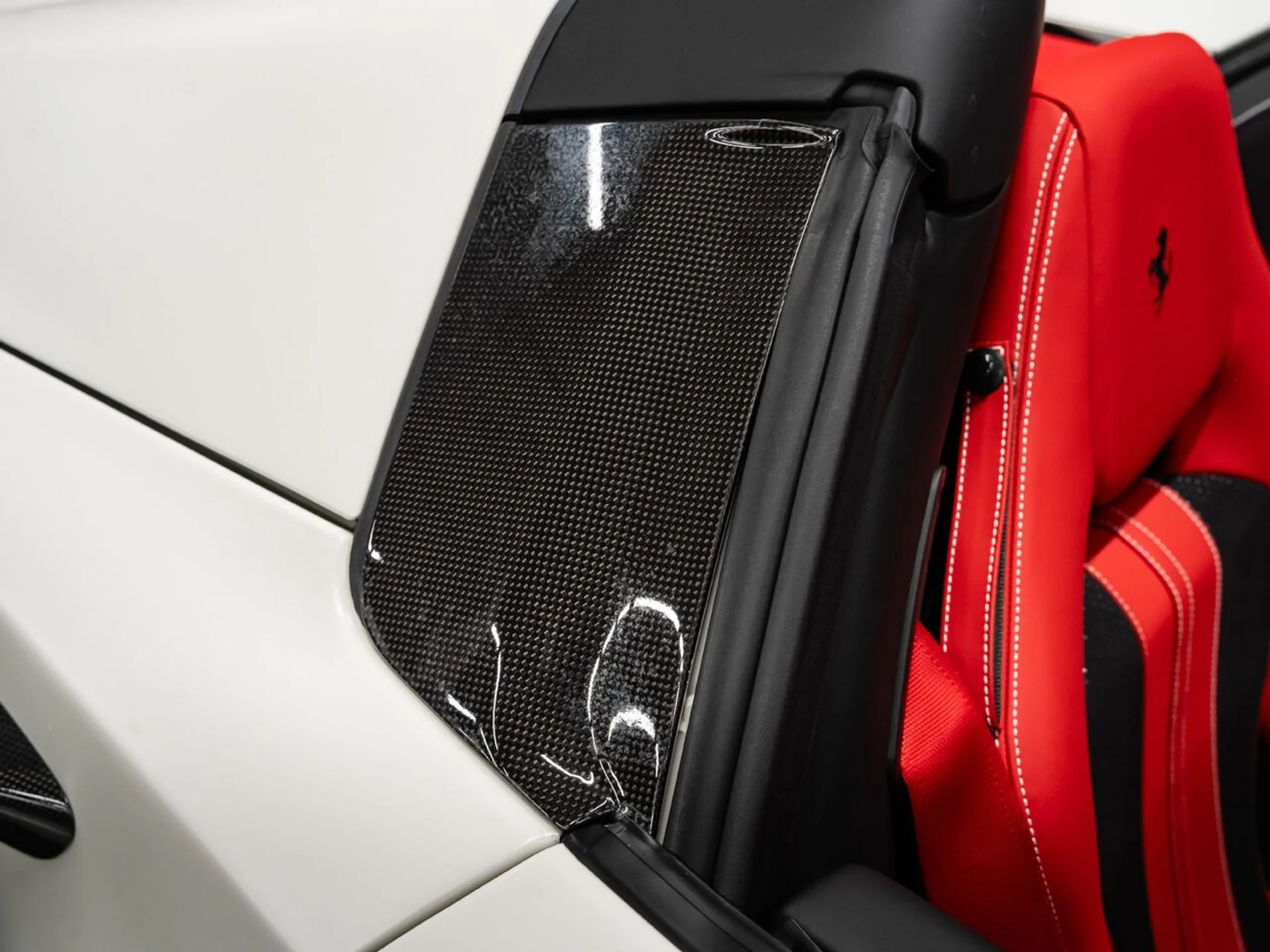 mph068_3102961050_ferrari_f8_spider_2022_1e18ce0395