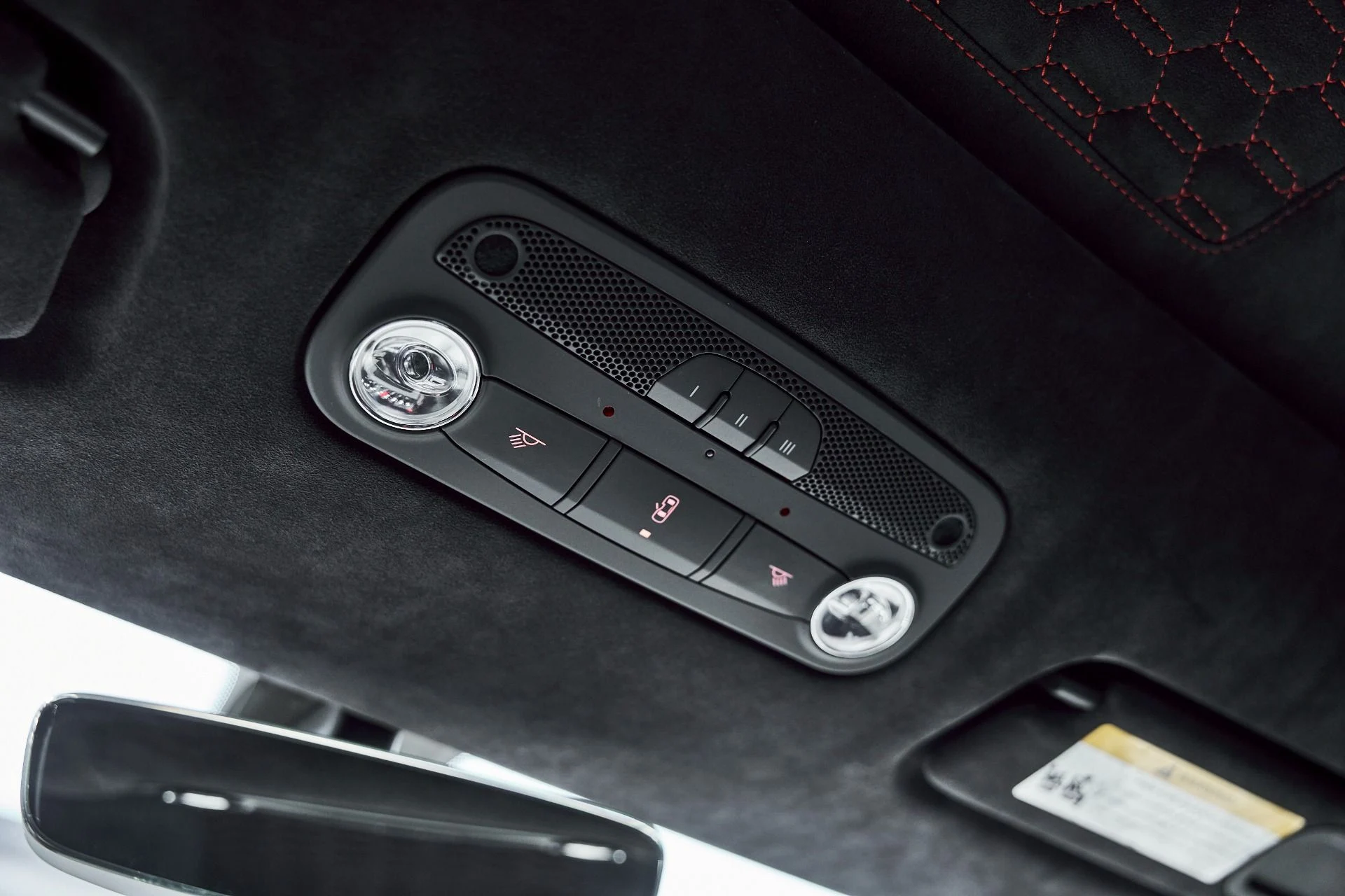 mph068_3112086993_Used_2023_Lamborghini_Huracan_Tecnica_Base_1777013800_8ee051aaa6