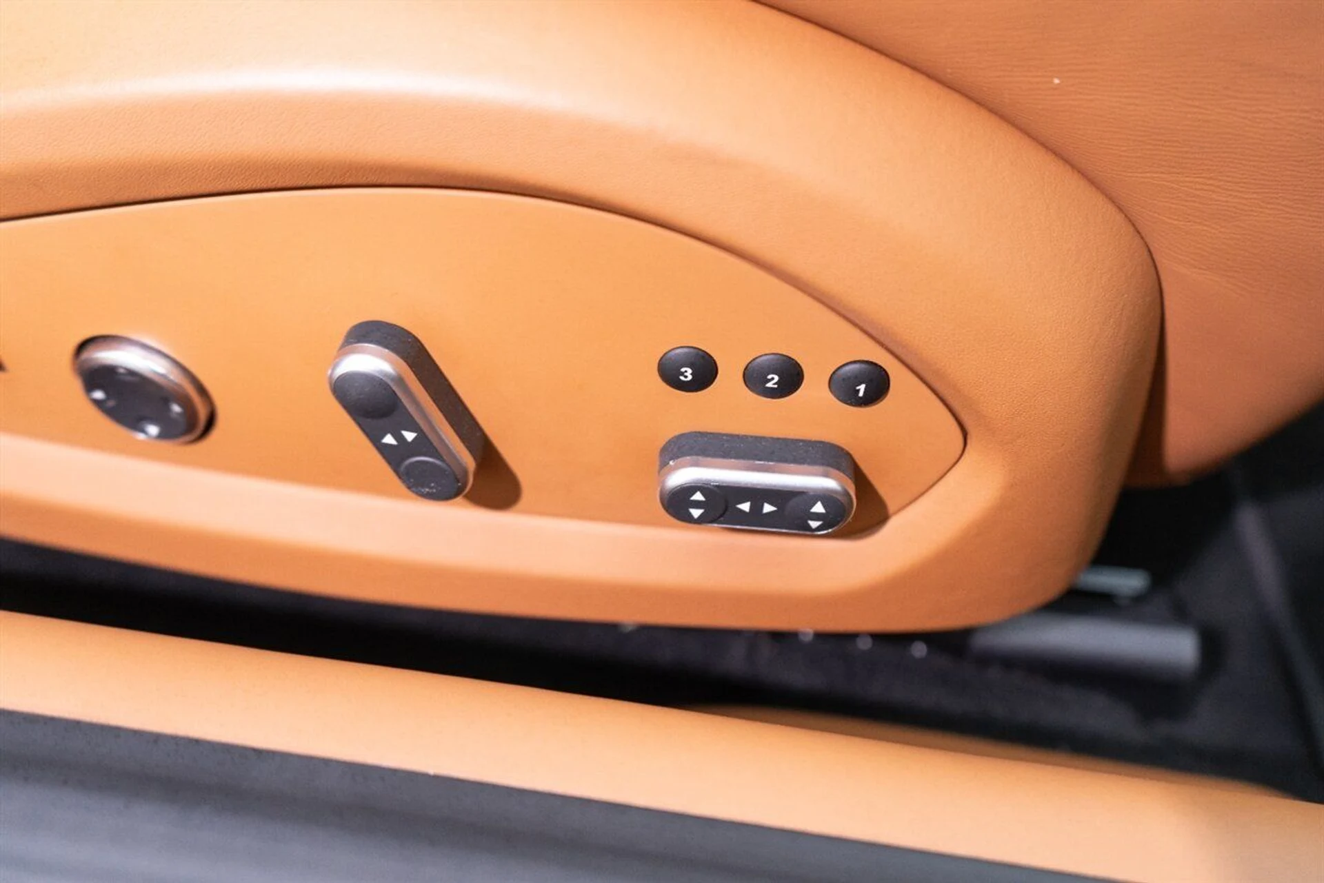 mph068_3131667481_10a09fcb18_1280_16d48e025d