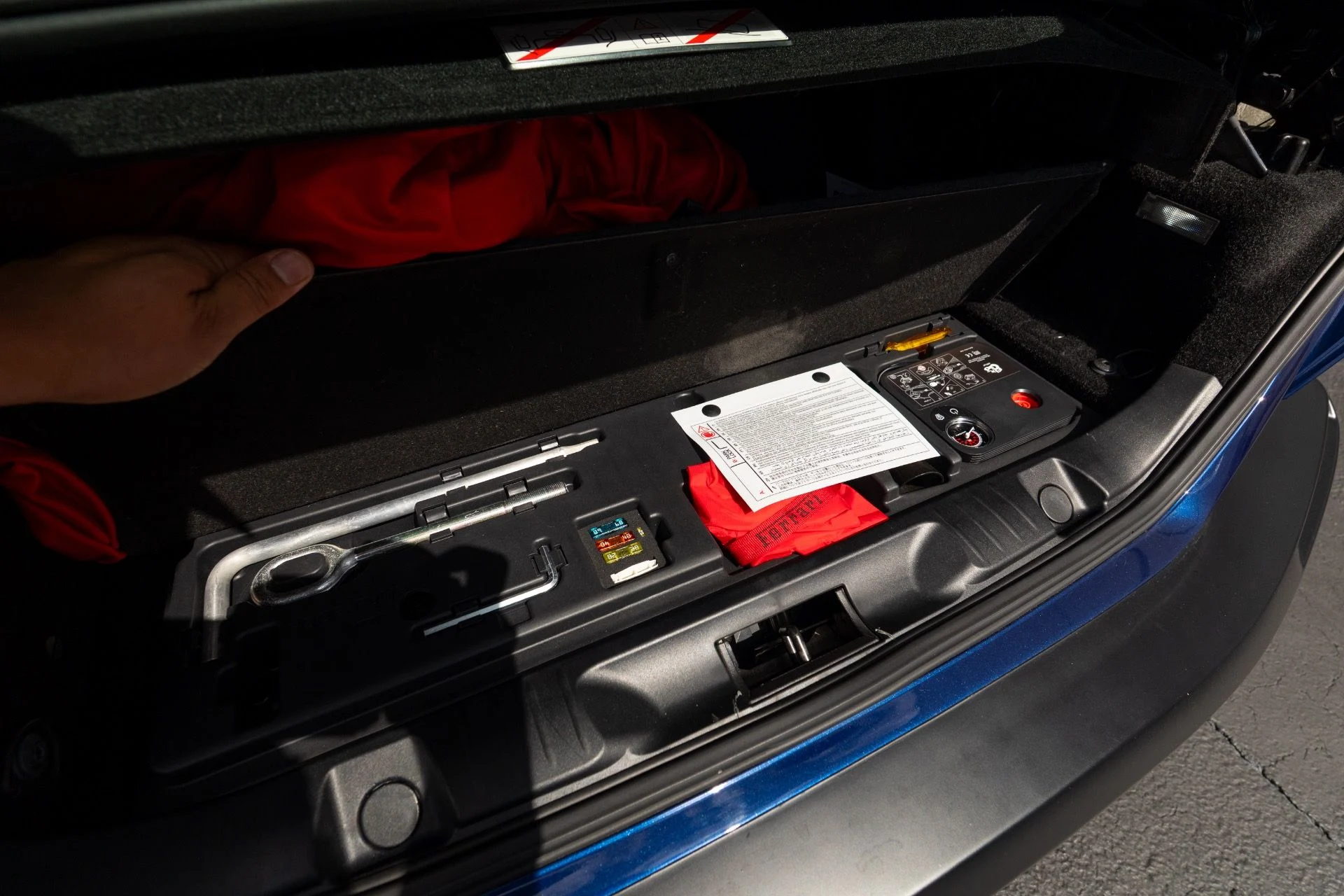 mph068_3135333620_Used_2019_Ferrari_Portofino_1771440921_b9a0b33b83