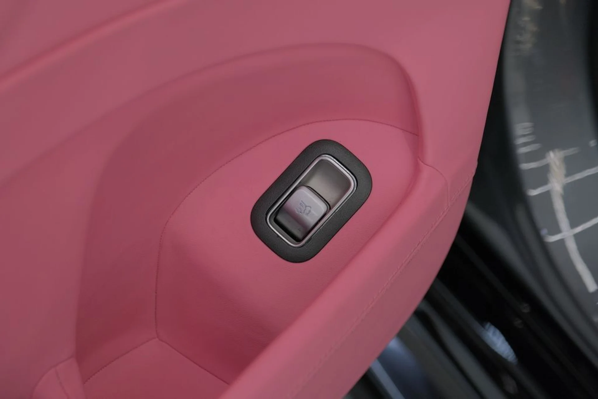 mph068_3143642011_5ad127336dcf2ca09836de00f1b78ab6_b872990ac1