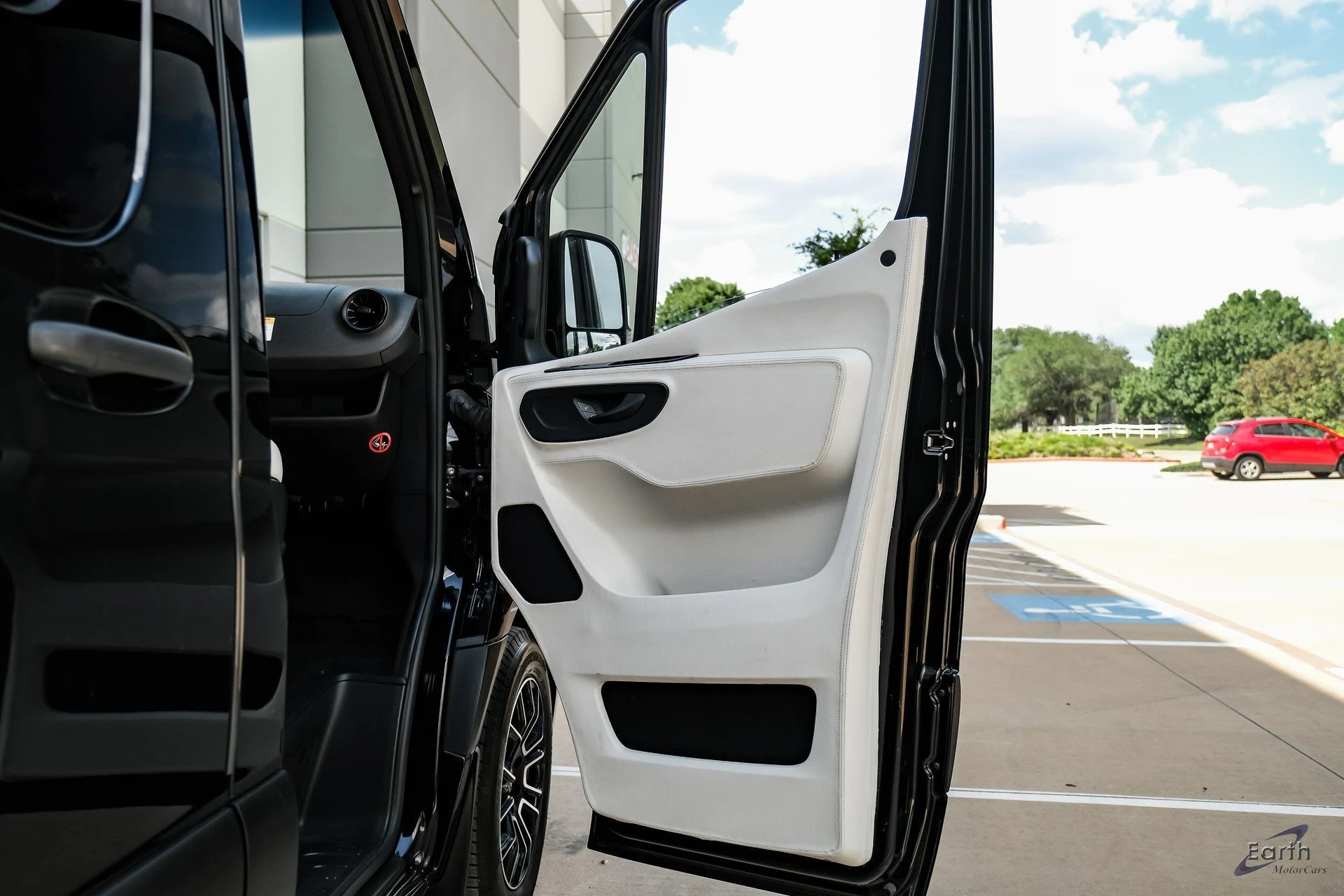 mph068_3184104707_7ea57609c6f088d0144167fa0a01441fx_2863a94c7e