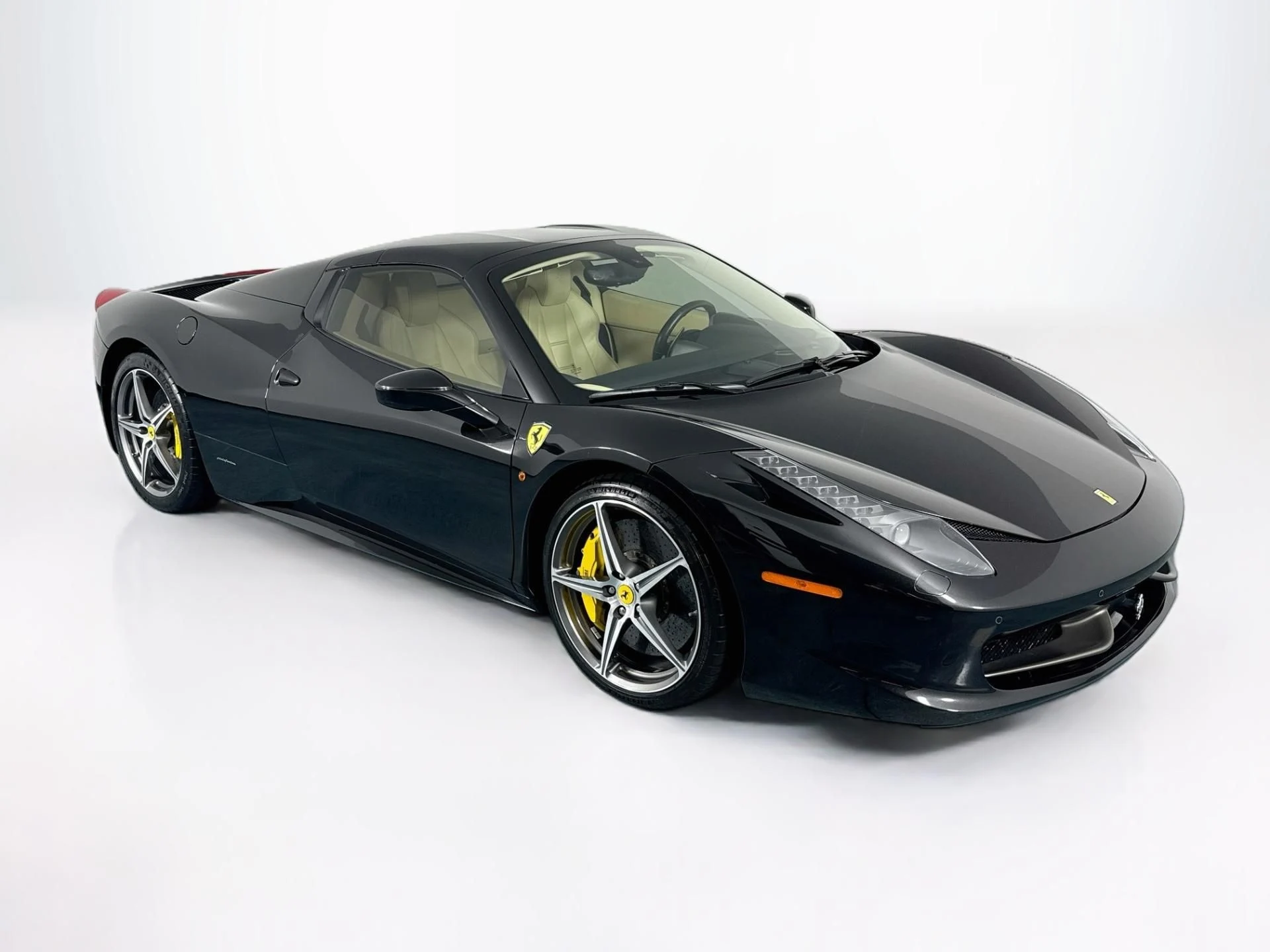 mph068_3272849472_Used_2012_Ferrari_458_Spider_1790030325_dcdf972fad