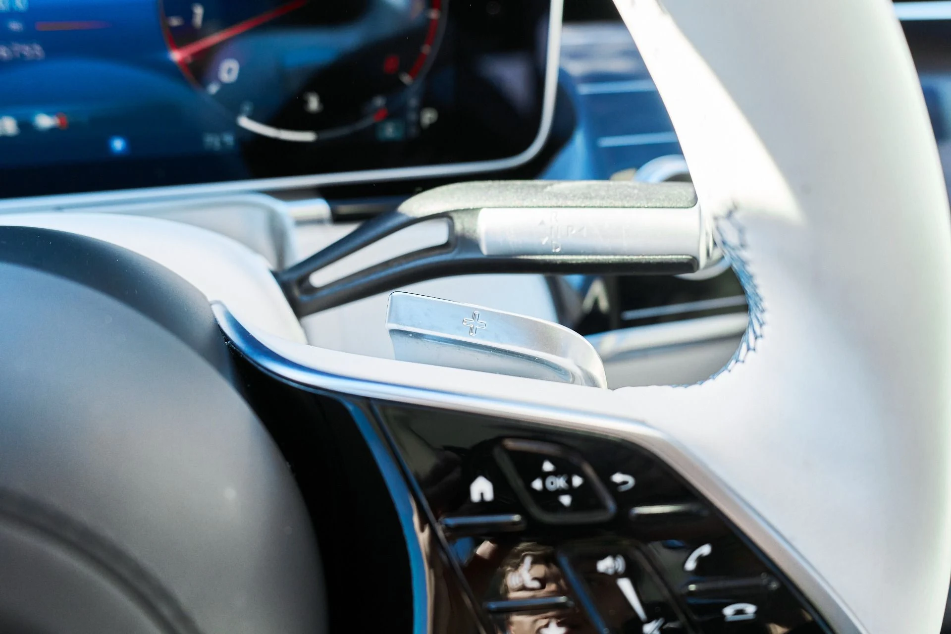 mph068_330264884_Used_2024_Mercedes_Benz_S_Class_Maybach_S_680_1765936891_62e99f1935