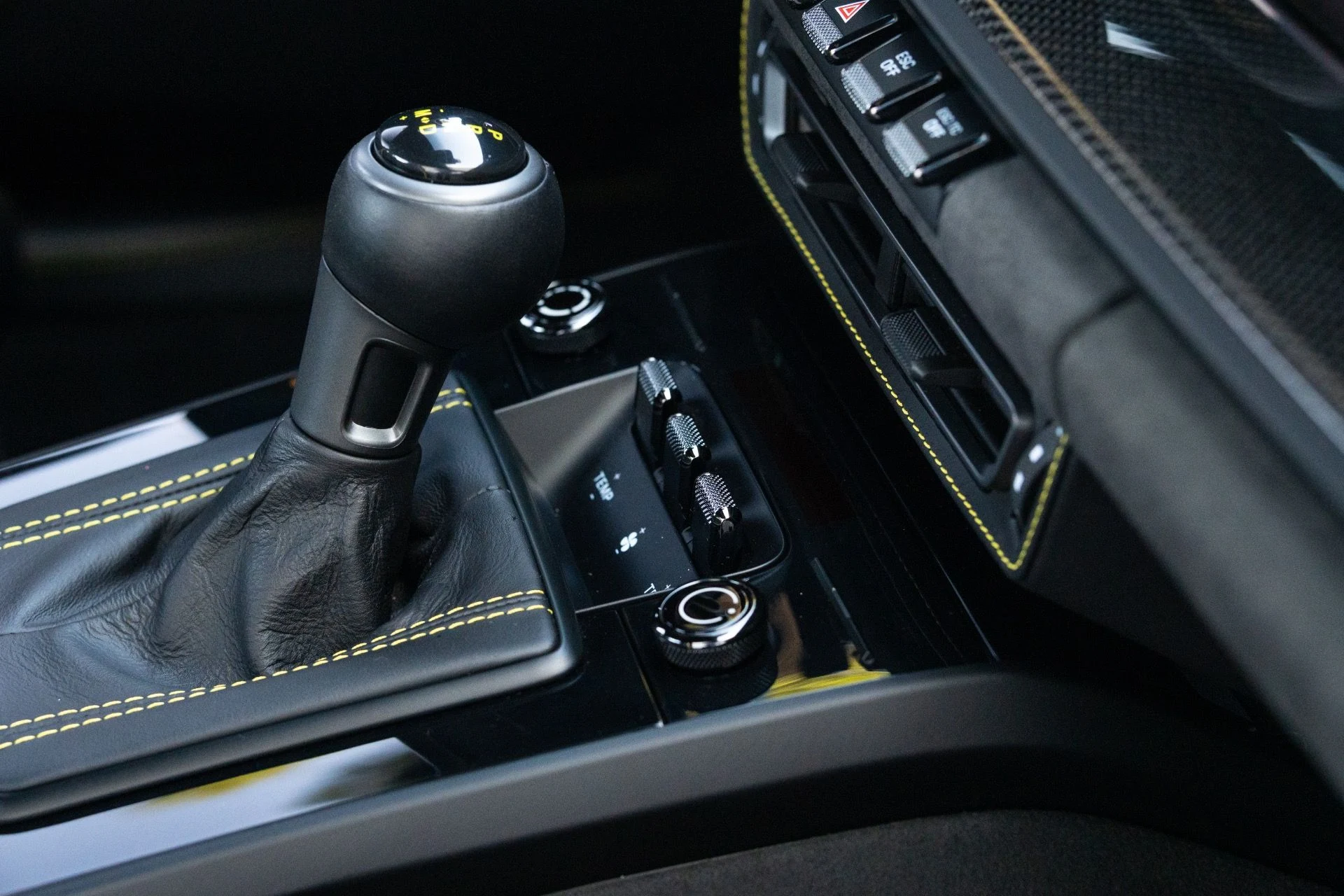 mph068_3335727548_Used_2023_Porsche_911_GT_3_1777402484_7f5165877f