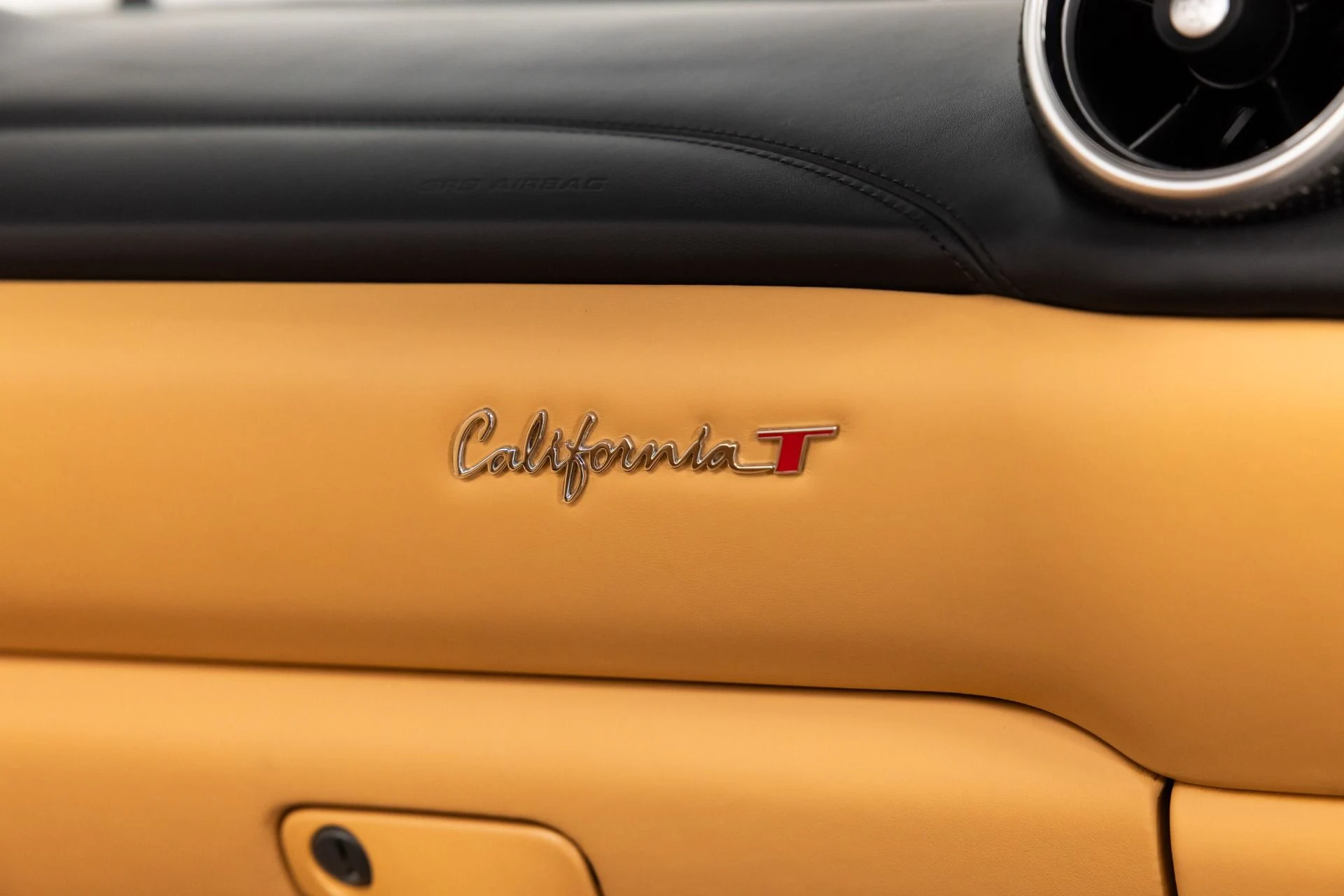 mph068_335807663_Used_2017_Ferrari_California_T_1784583649_b2a8f19cb4