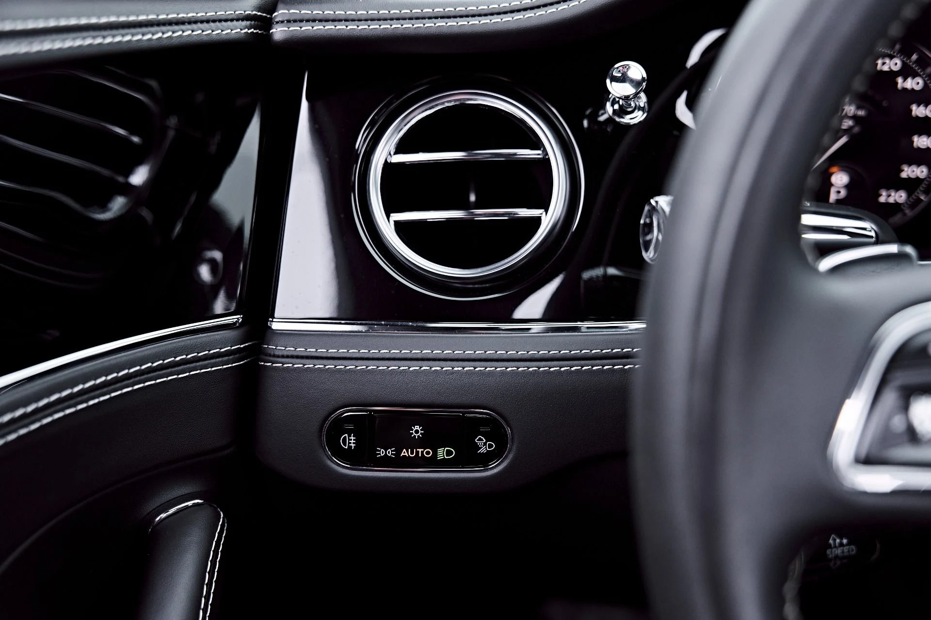 mph068_3379248363_Used_2023_Bentley_Flying_Spur_S_1784247335_862b978cb7