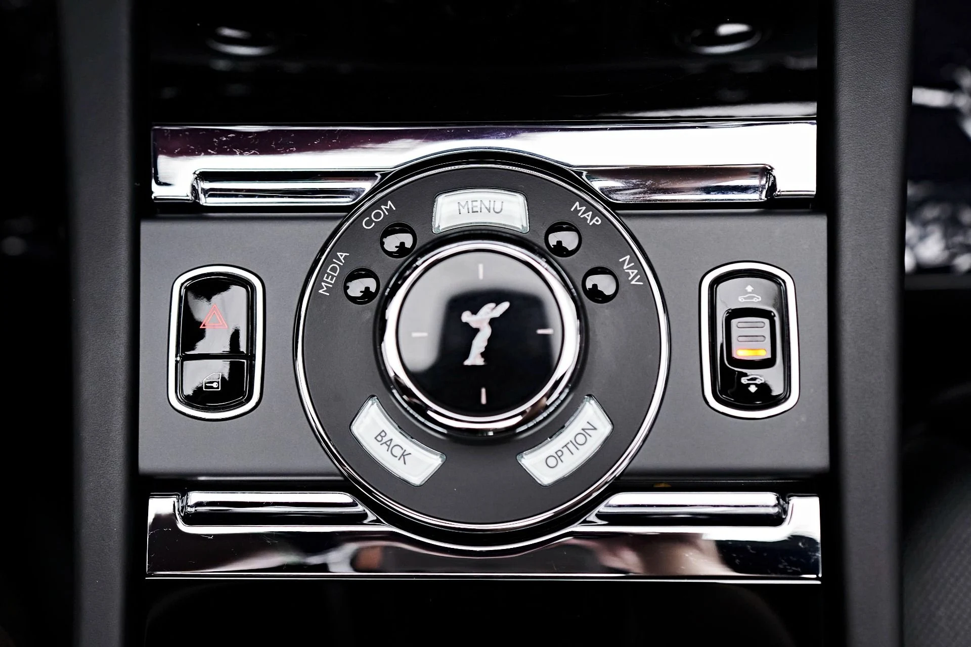 mph068_3391205994_Used_2019_Rolls_Royce_Ghost_Base_1713298107_7048644c06