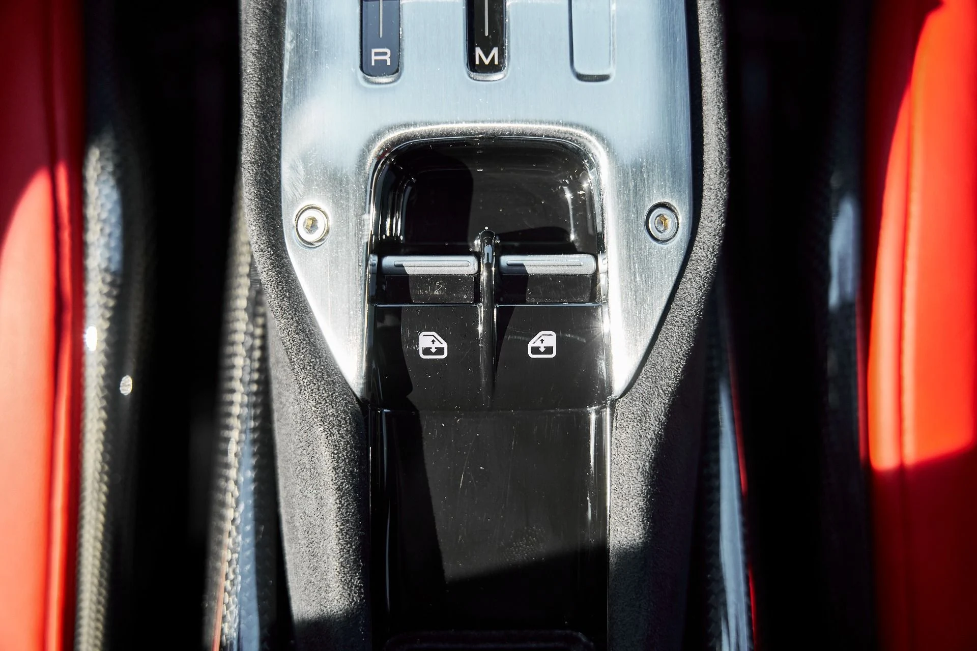 mph068_3411369365_Used_2023_Ferrari_SF_90_Stradale_Base_1772922965_fe534b8584