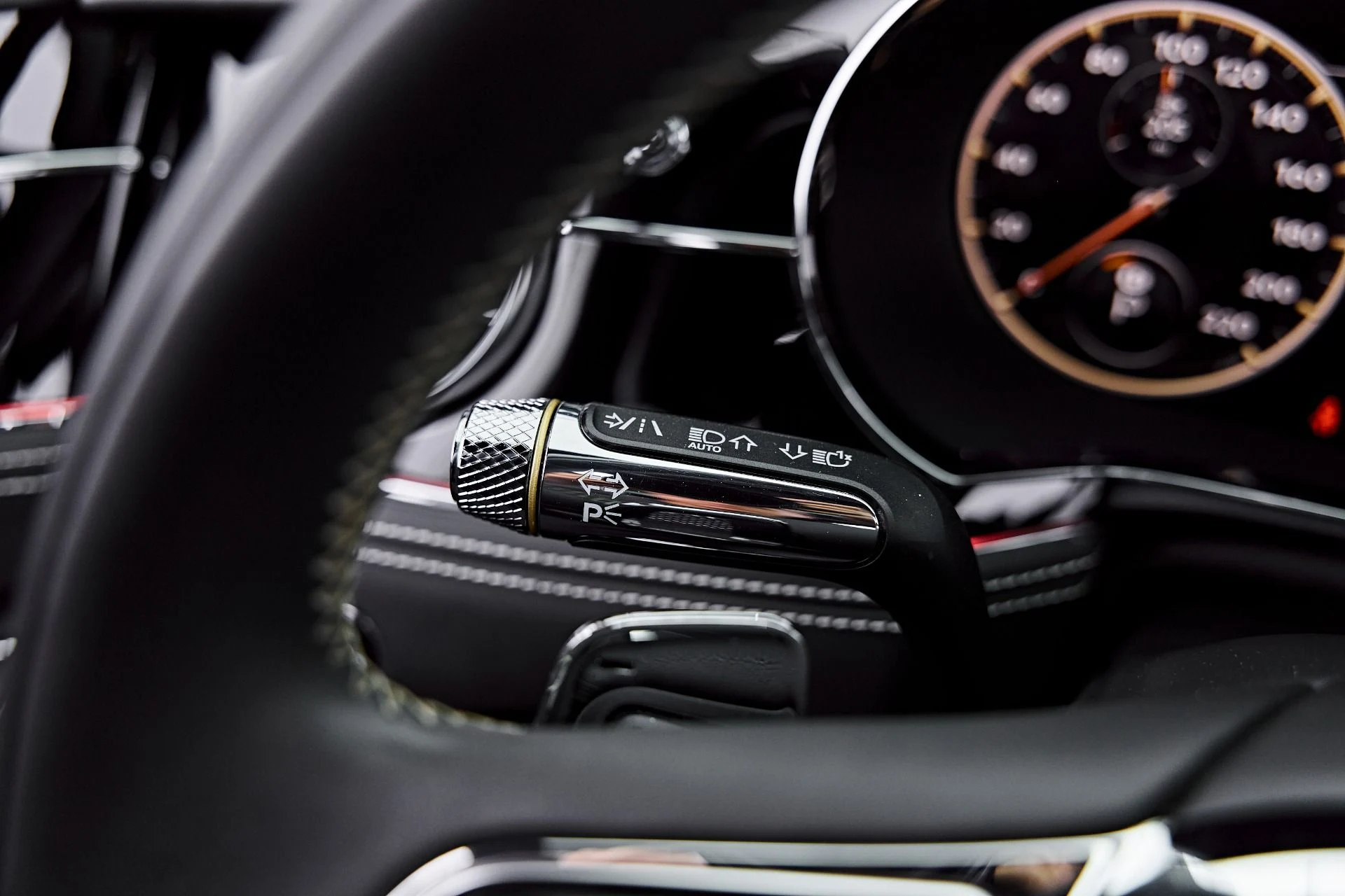 mph068_3452949066_Used_2023_Bentley_Flying_Spur_V8_1789628153_5819684bb2