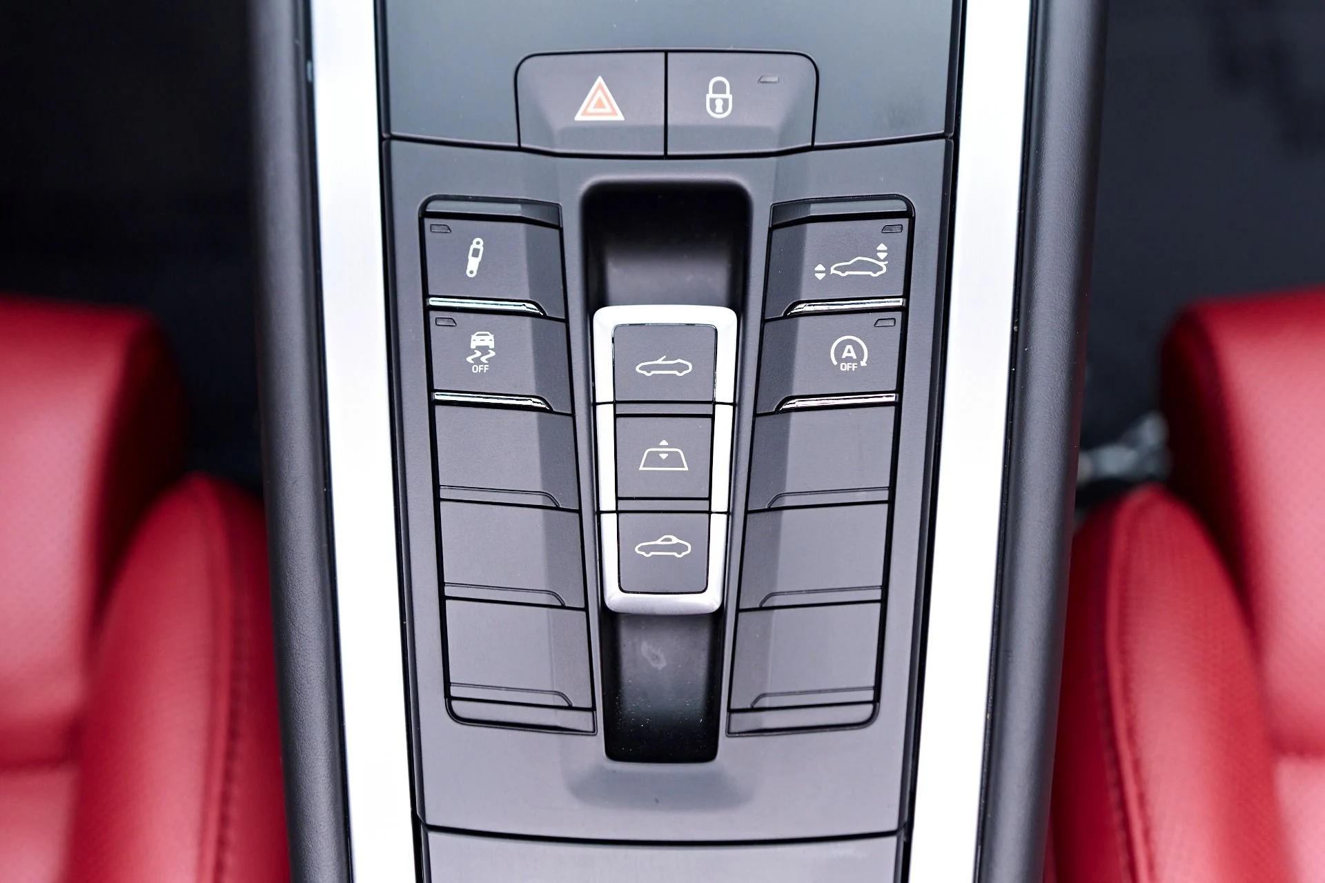 mph068_3549948685_Used_2019_Porsche_911_Turbo_1750270685_3e874ee152