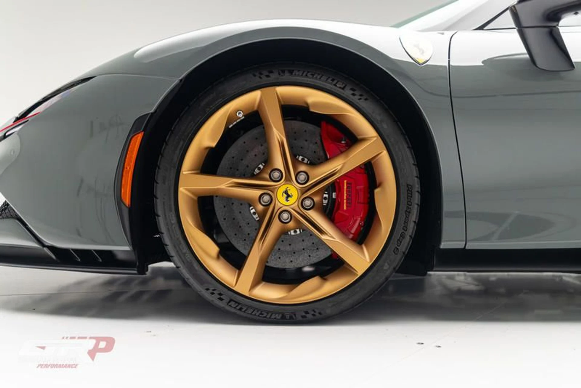 mph068_3610681552_37_BDA_74_E_E373_416_D_8_C3_F_4_F98_CE_33_F48_F_b1dda23a0a