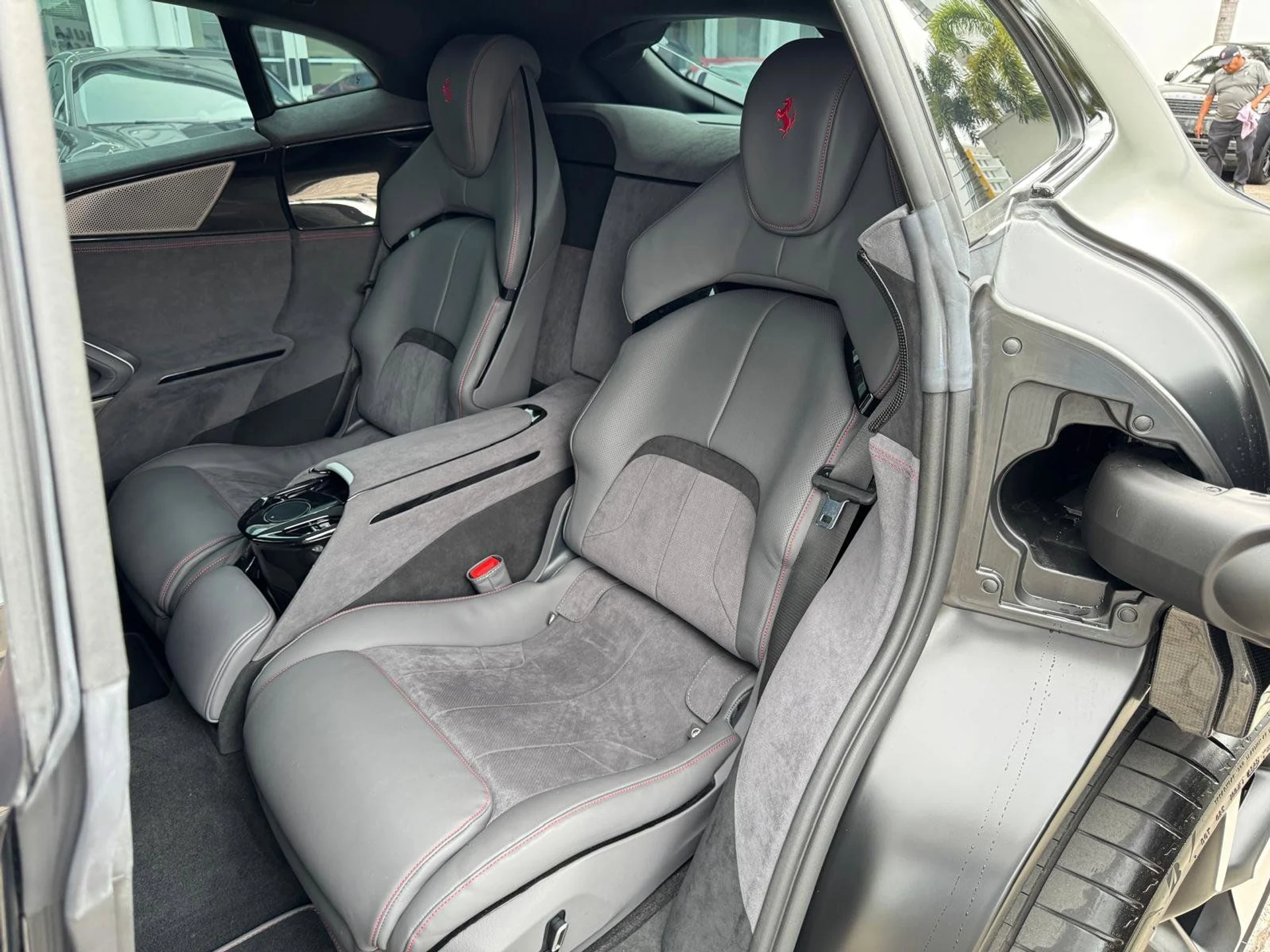 mph068_3635793363_88a9a784583b459296a537aed7d0b43e_995b0936b4