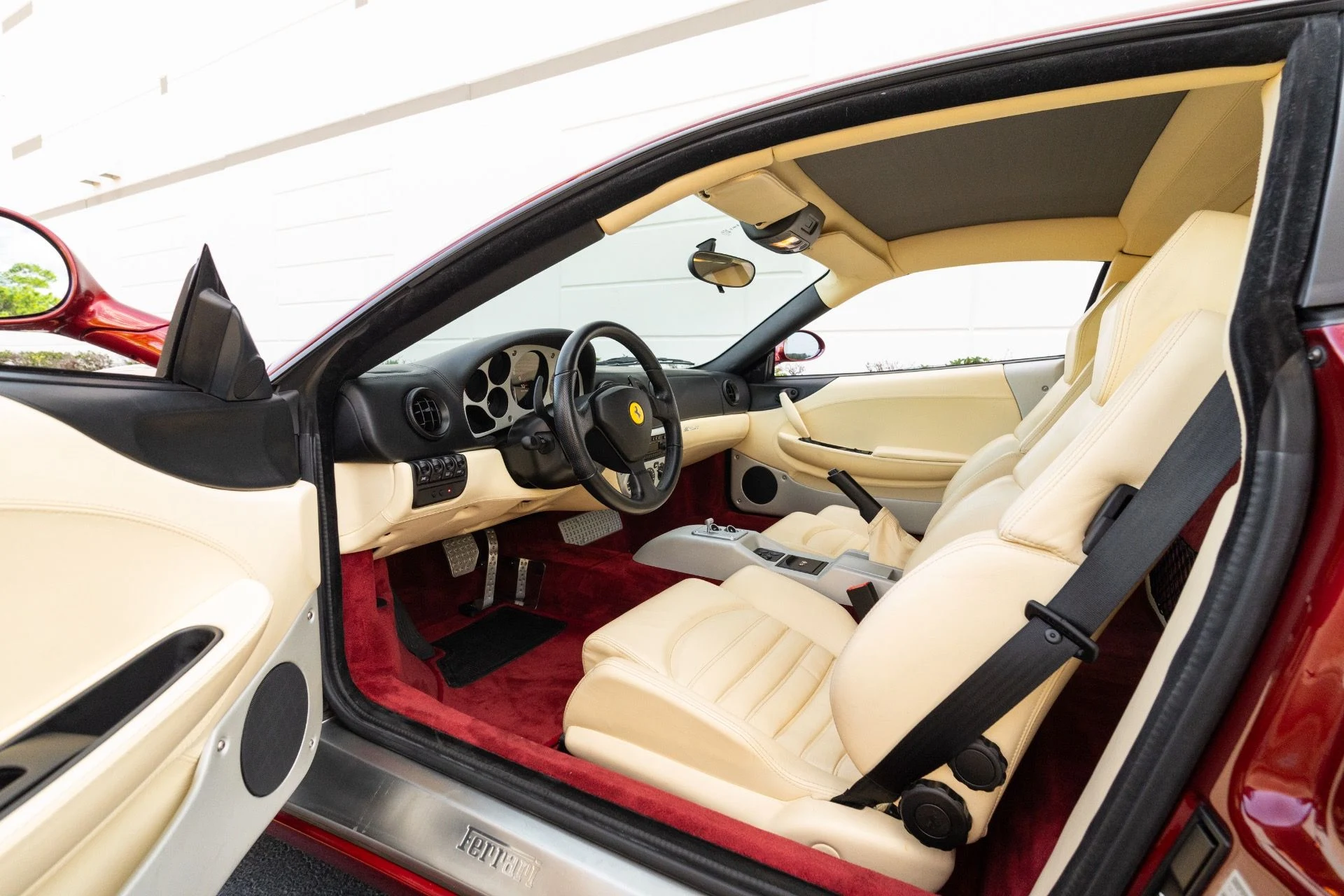 mph068_36587060_Used_2000_Ferrari_360_Modena_1772217645_8d4f3faeea