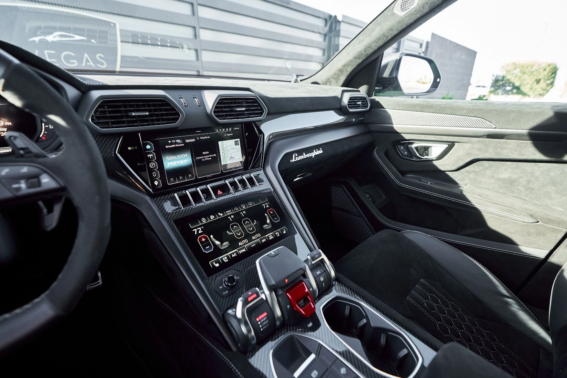 mph068_3739139040_Used_2024_Lamborghini_Urus_Performante_1764124890_7eb4ac78a5