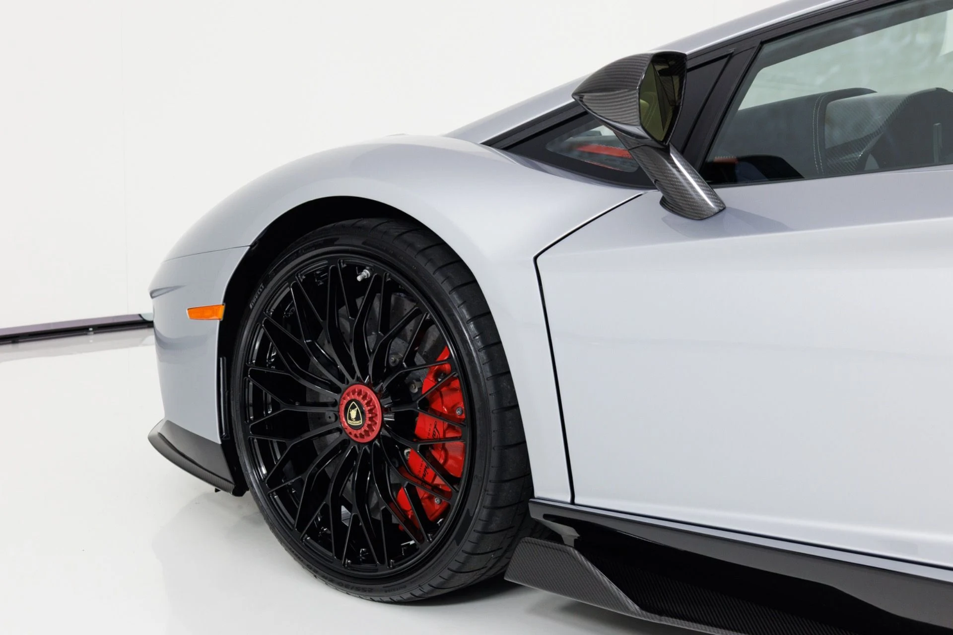mph068_3816802623_Used_2022_Lamborghini_Aventador_LP_780_4_Ultimae_1784925964_93e13f9795