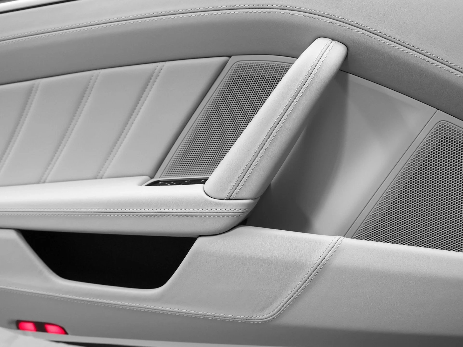 mph068_3849466742_69_6117a8f219