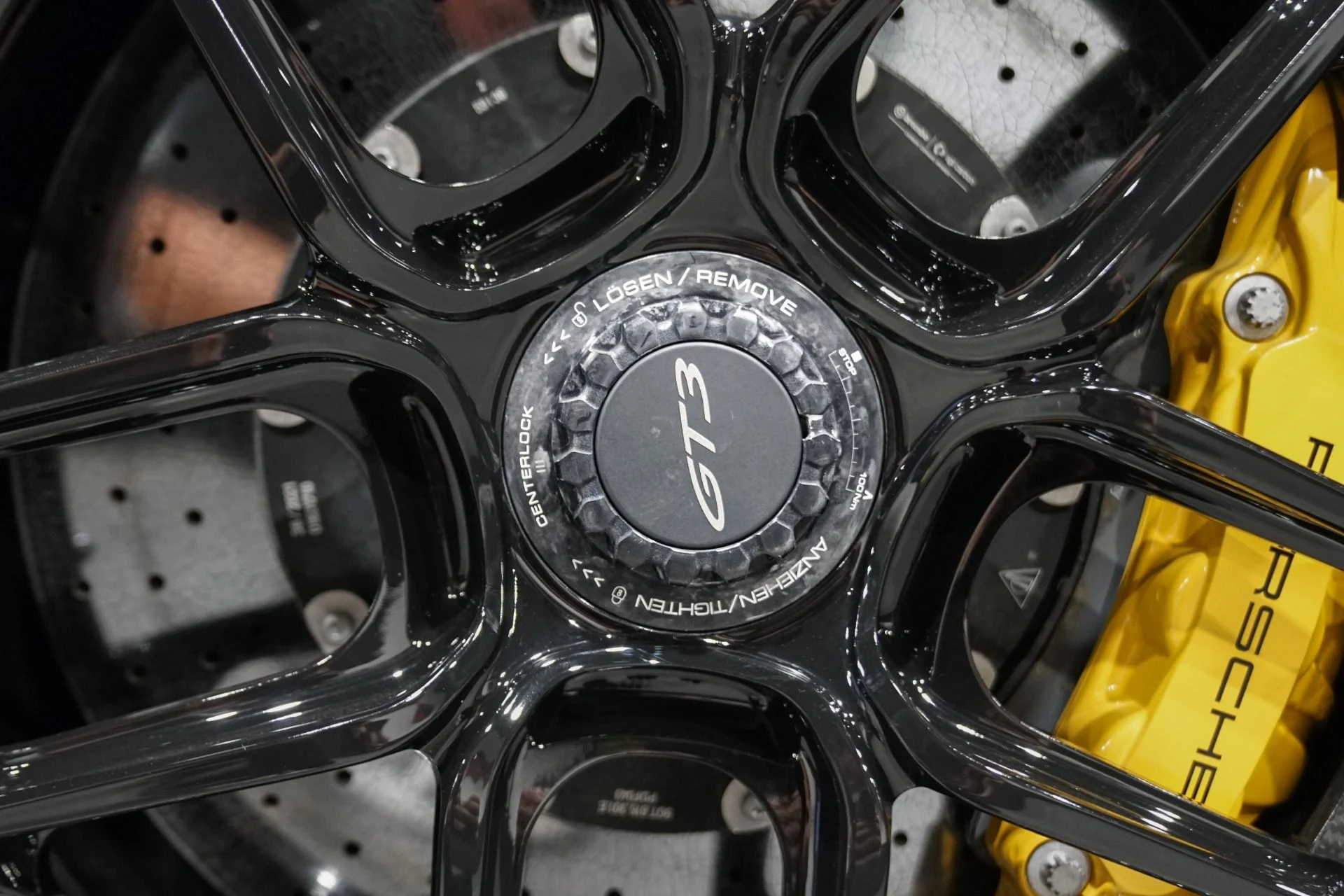 mph068_387677051_Used_2022_Porsche_911_GT_3_1766780482_8b597c5efb